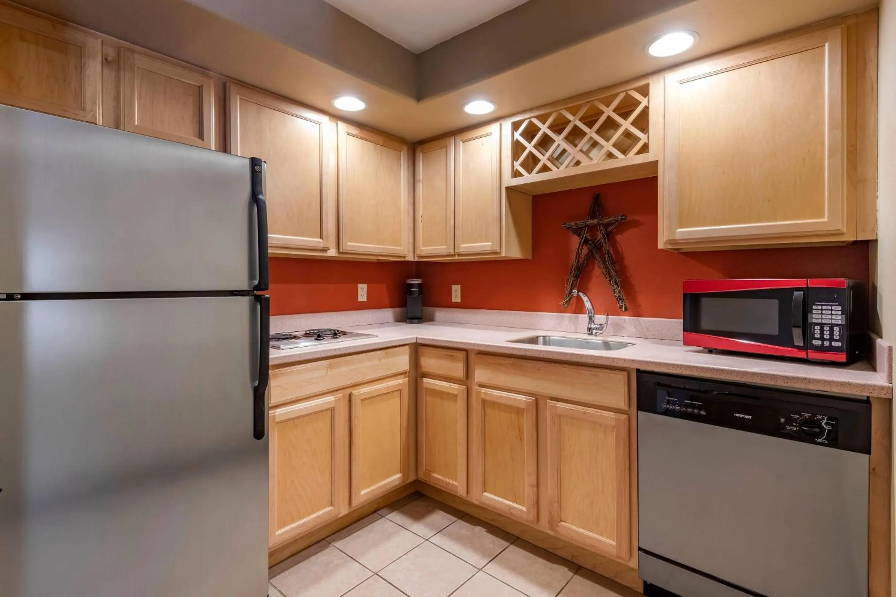 Bedroom in Mountain Edge Suites at Sunapee, an Ascend Collection Hotel