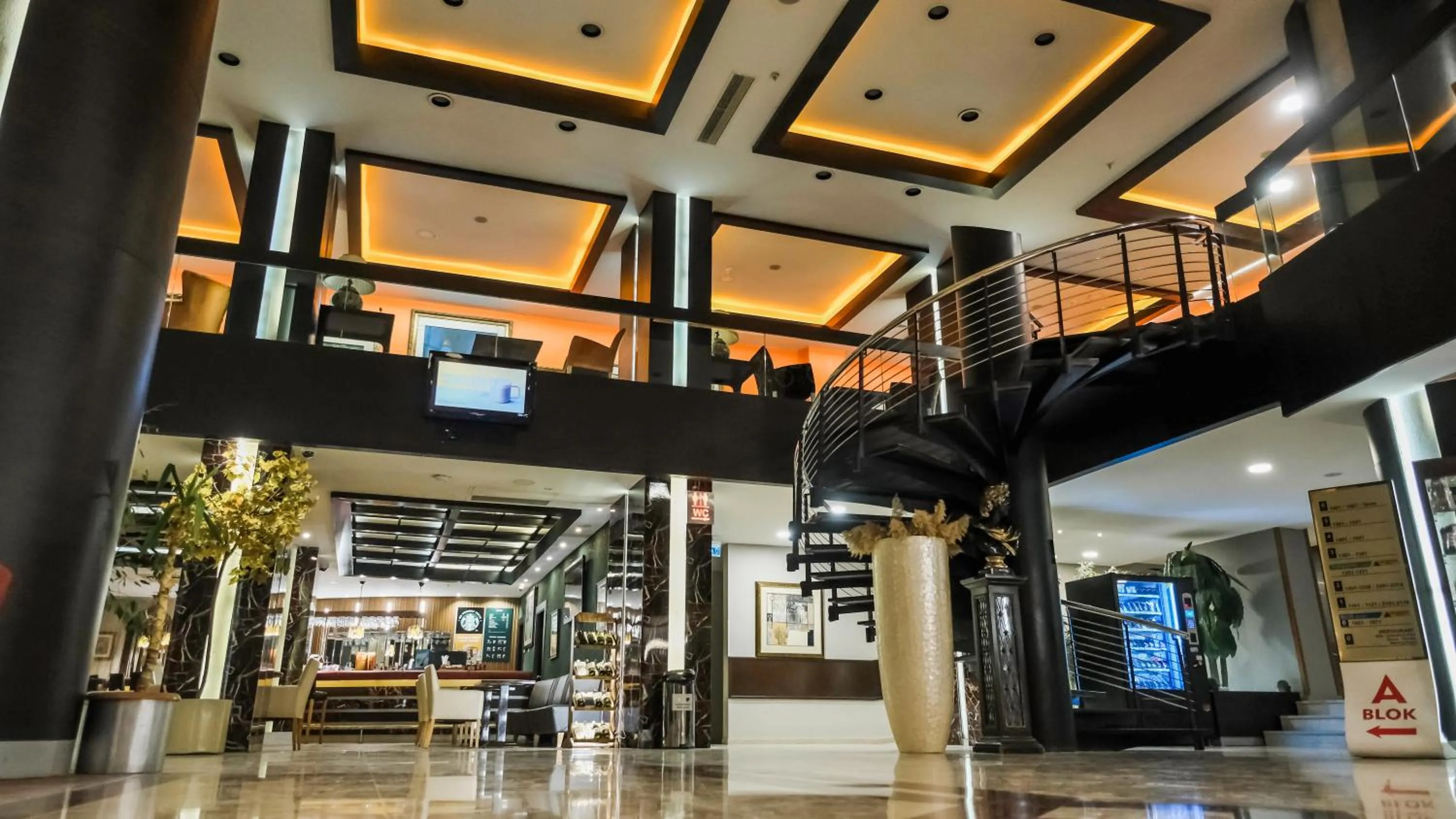 Lobby or reception in Suhan Cappadocia Hotel & Spa