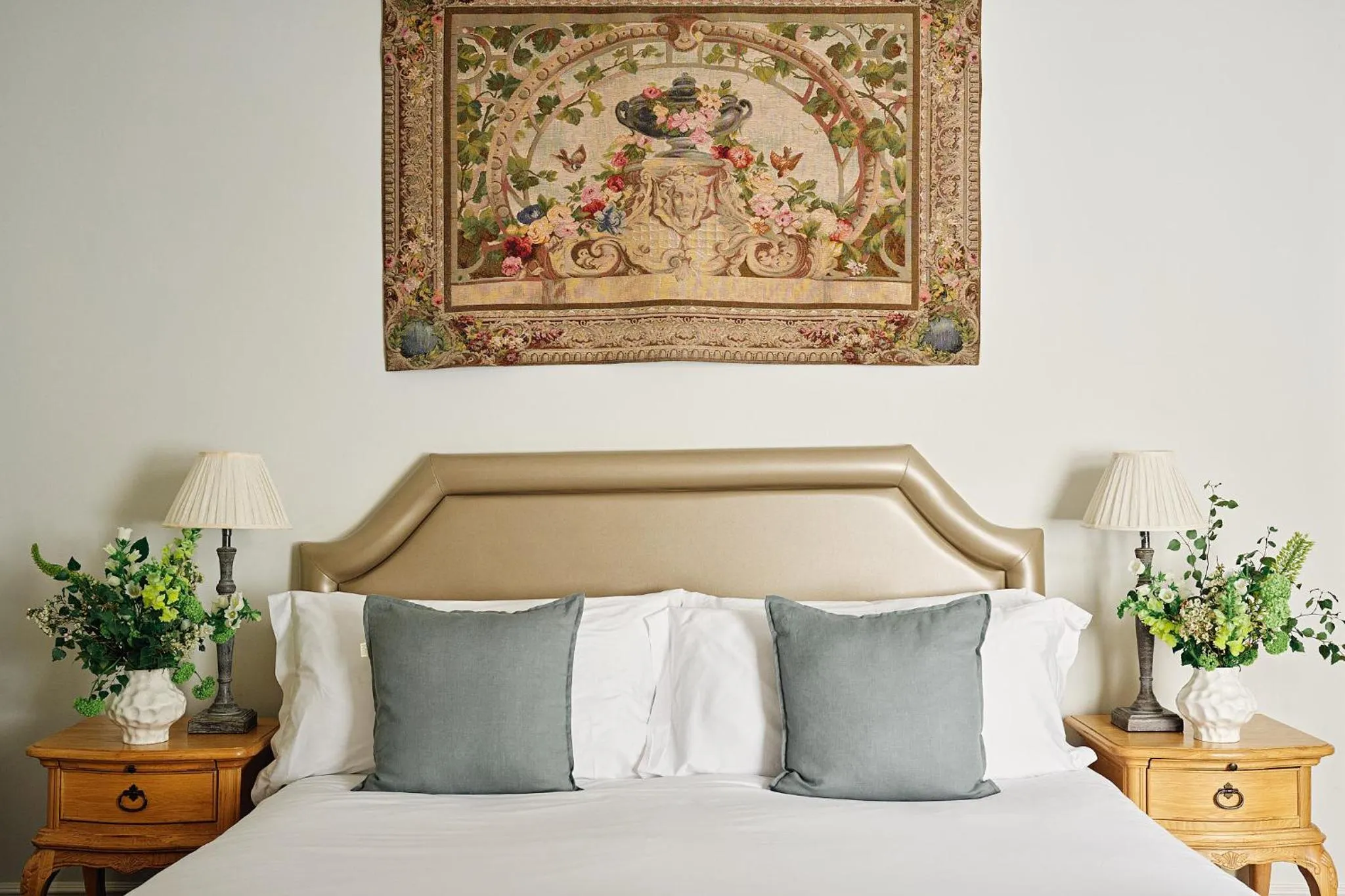 Bedroom, Bed in Fawsley Hall Hotel