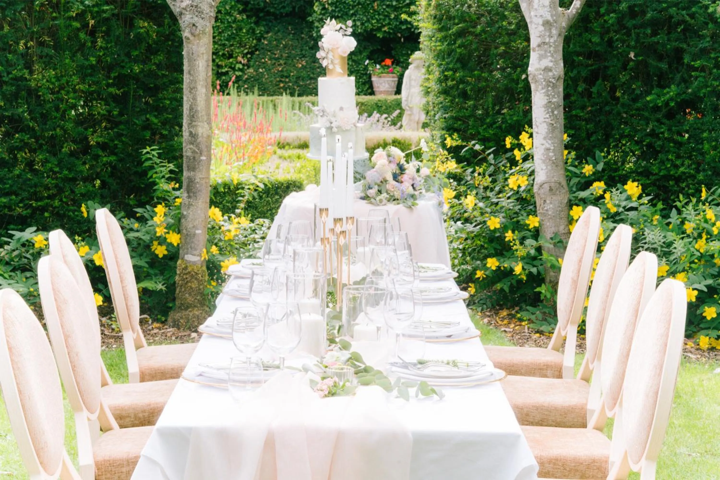 Garden in Fawsley Hall Hotel