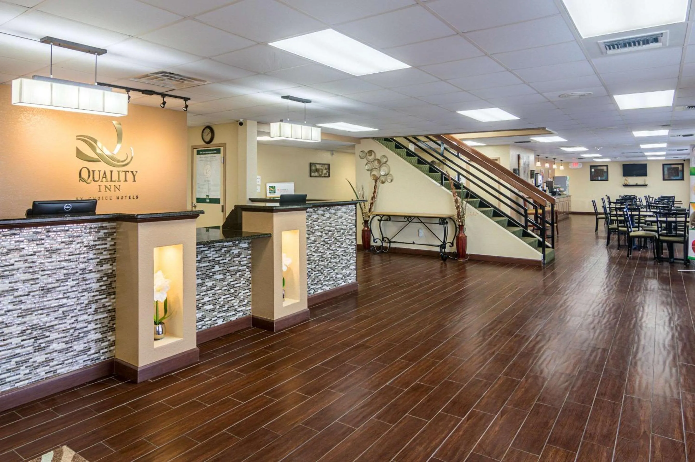 Lobby or reception, Lobby/Reception in Quality Inn Shawnee I-40