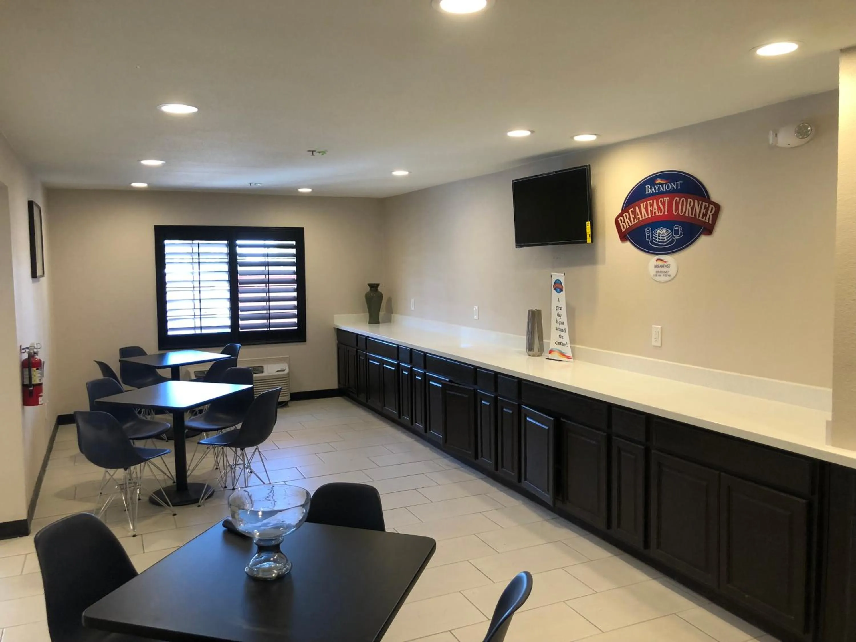 Continental breakfast in Baymont by Wyndham Phoenix I-10 near 51st Ave