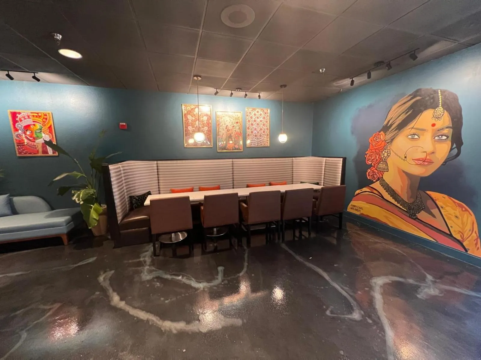 Restaurant/places to eat in Lakeland Hotel