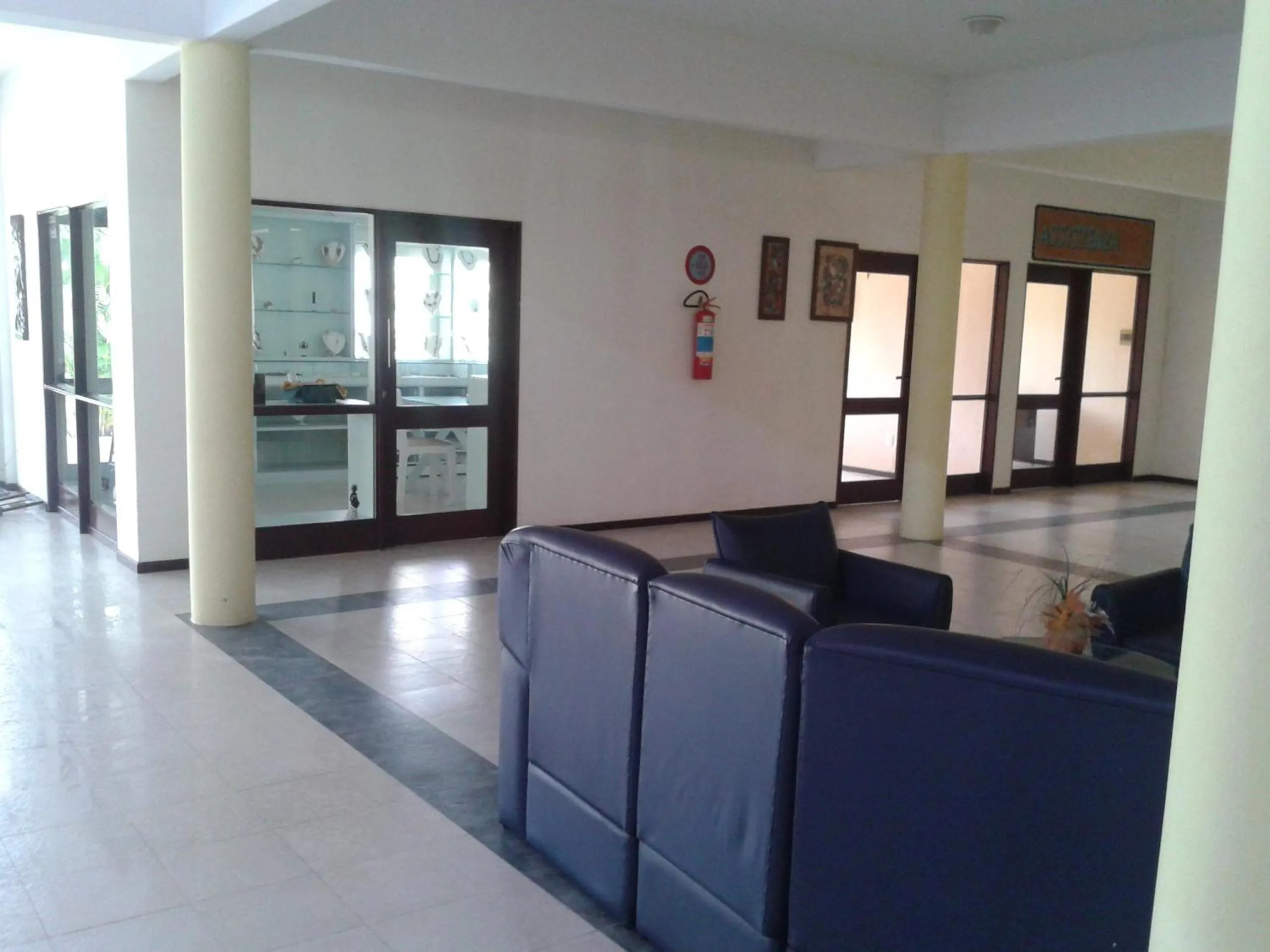 Communal lounge/ TV room in Hotel D'Anatureza