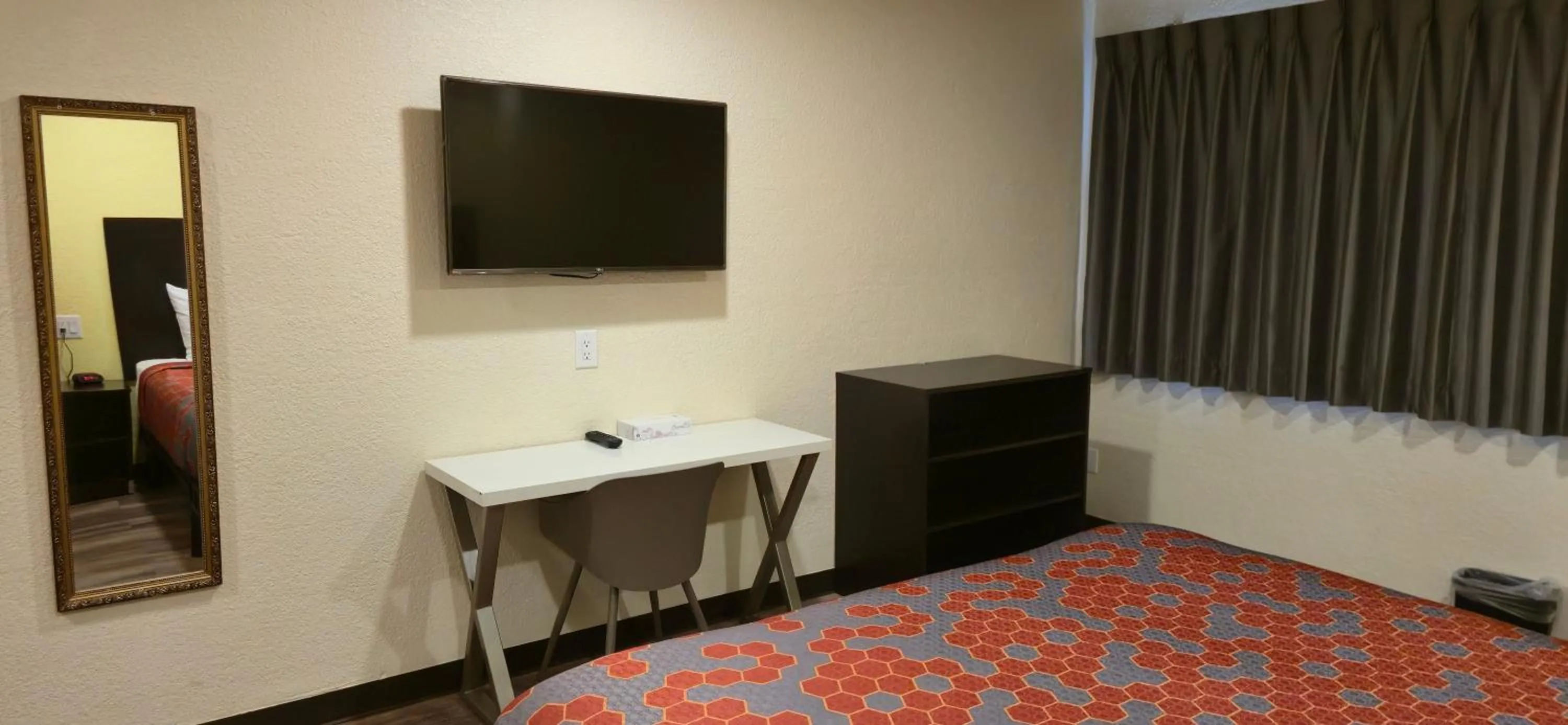 Bed in Grapevine Inn