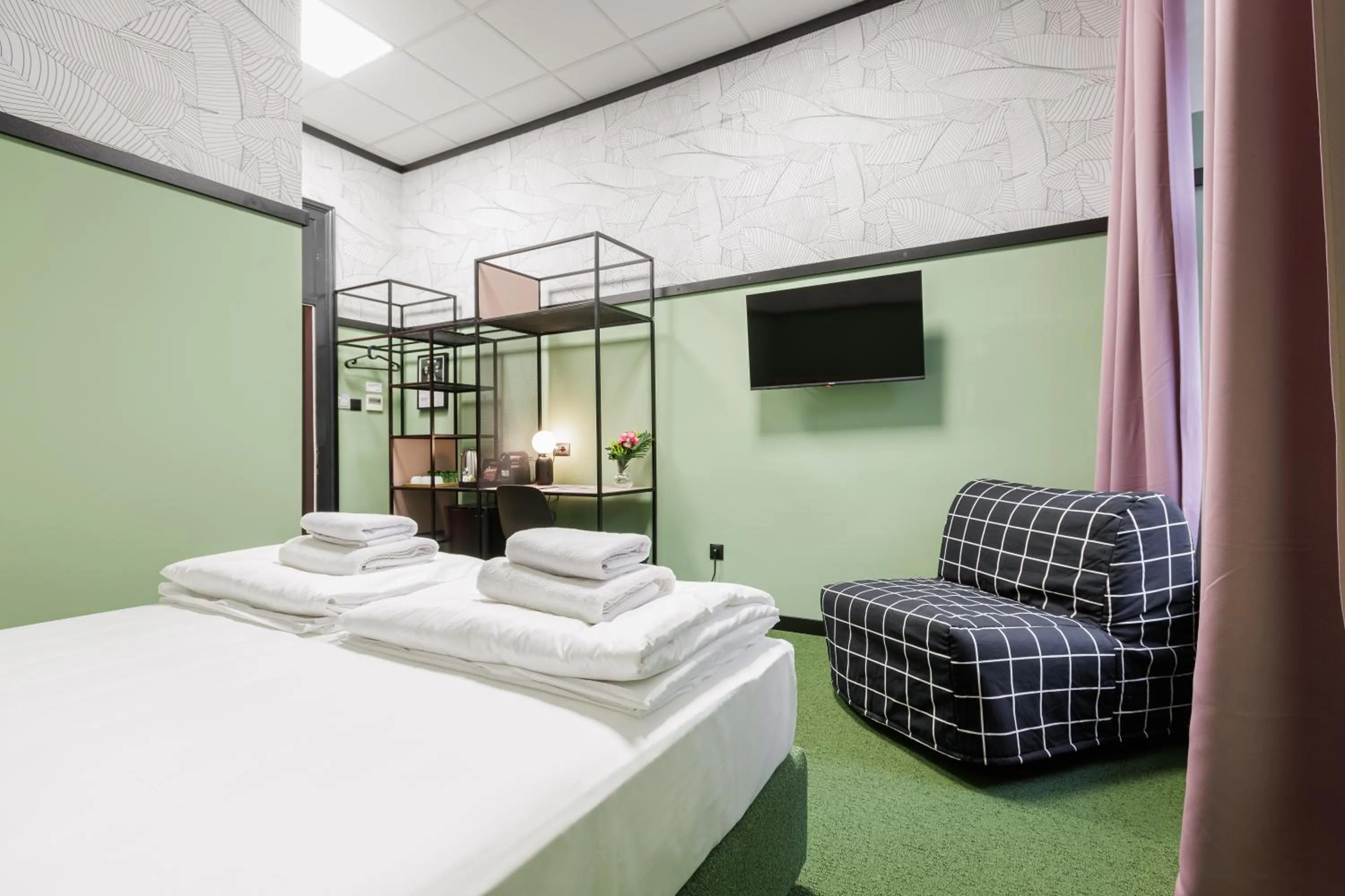 Bed in Stay Swanky Bed & Breakfast