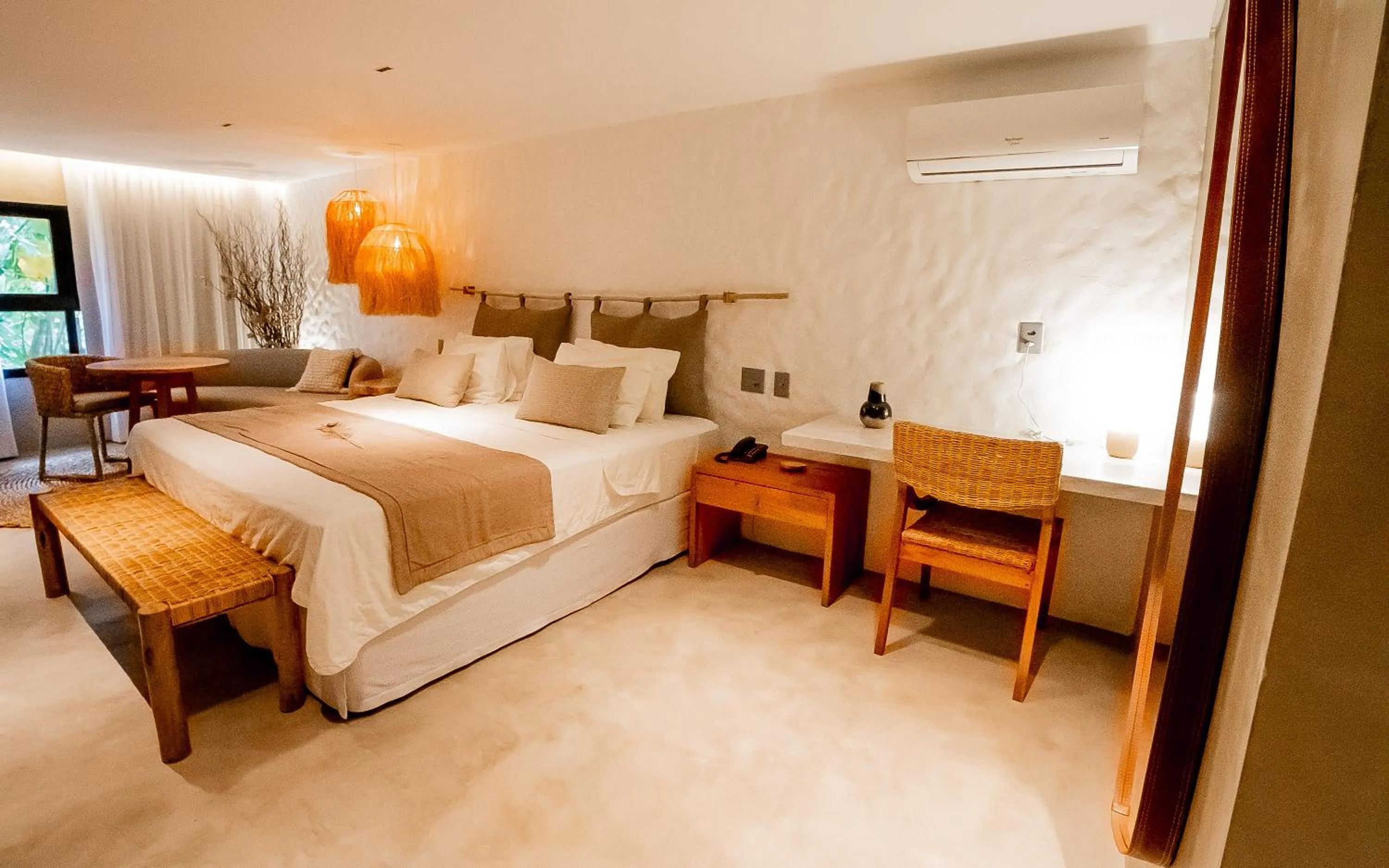 Bedroom, Bed in Hotel Pontal de Ubu