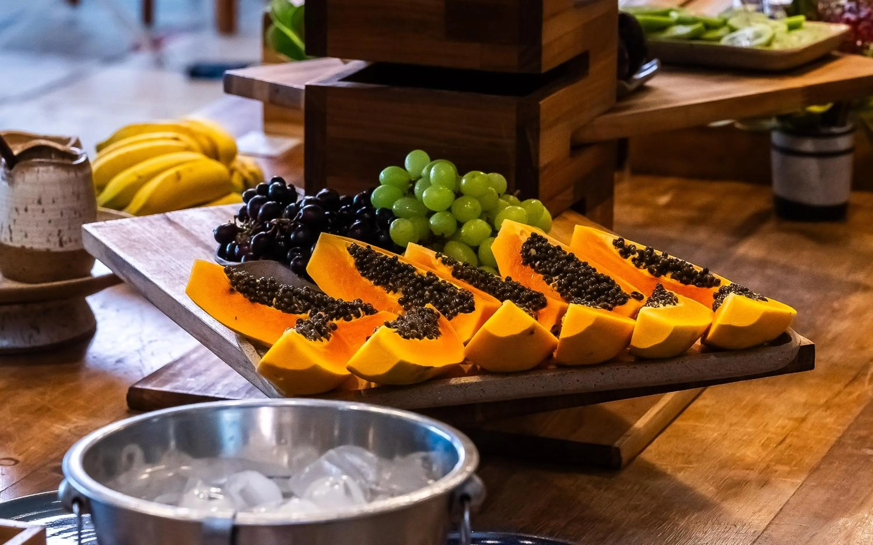Buffet breakfast in Hotel Pontal de Ubu