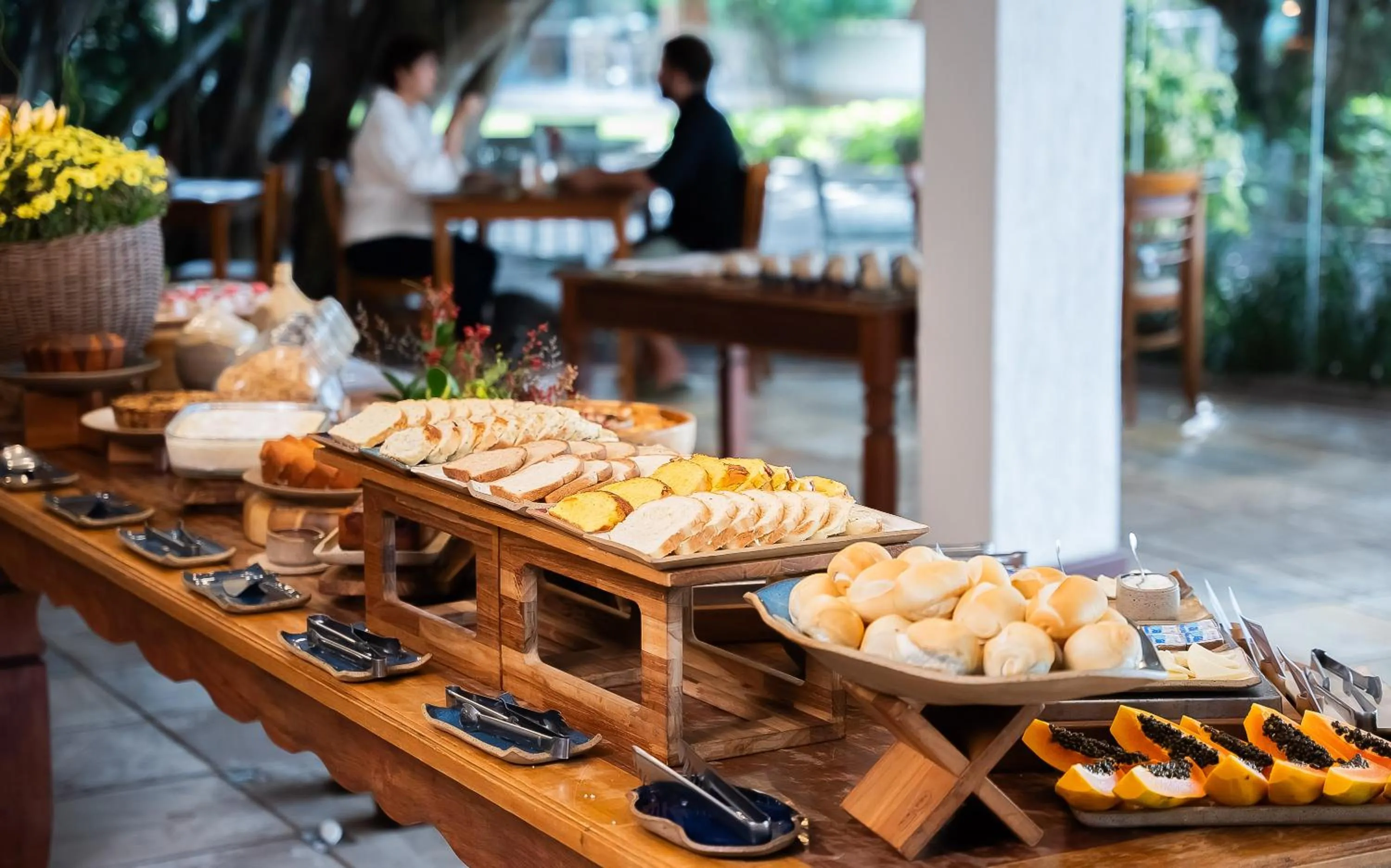 Buffet breakfast in Hotel Pontal de Ubu