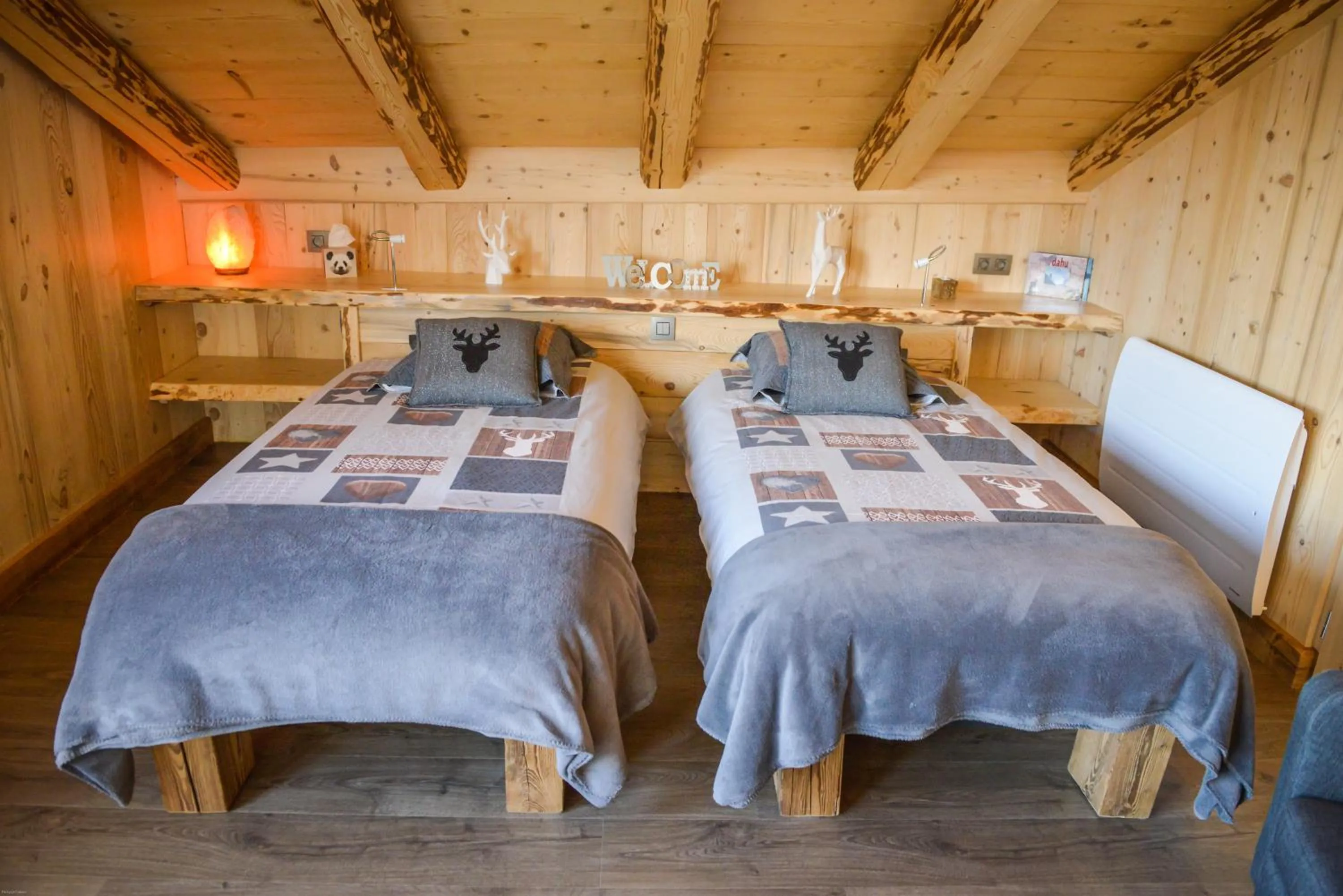 Bed in La grange d'Aldaré Chambres d'hôtes