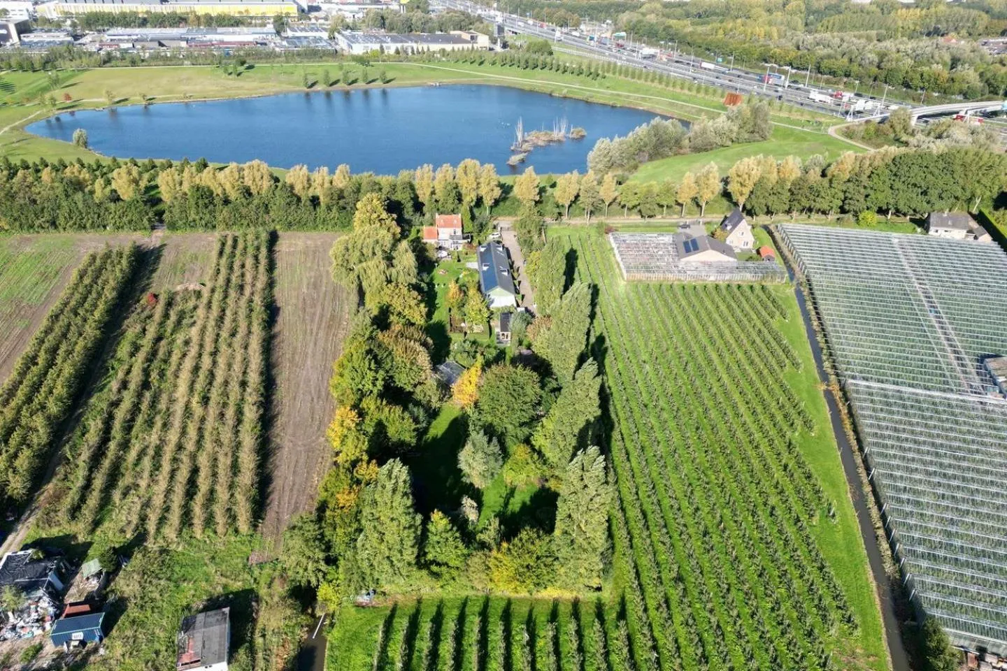 Property building in Marenhoeve