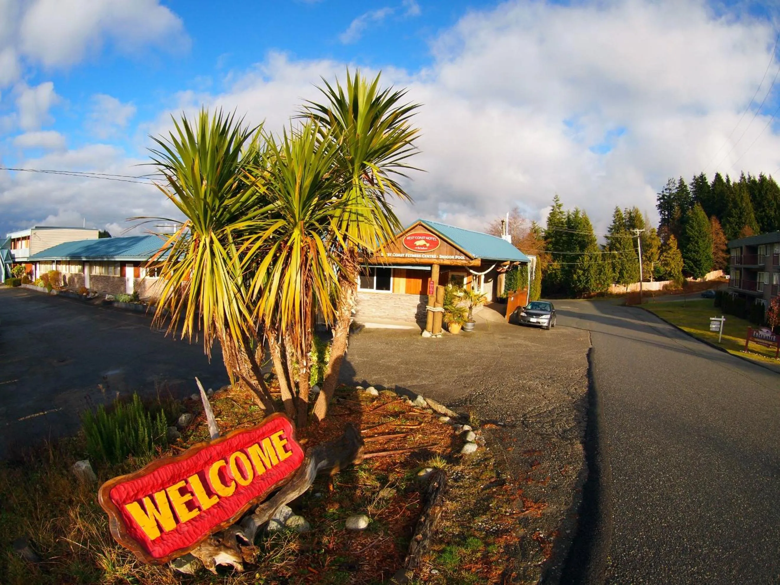Facade/entrance in West Coast Motel on the Harbour