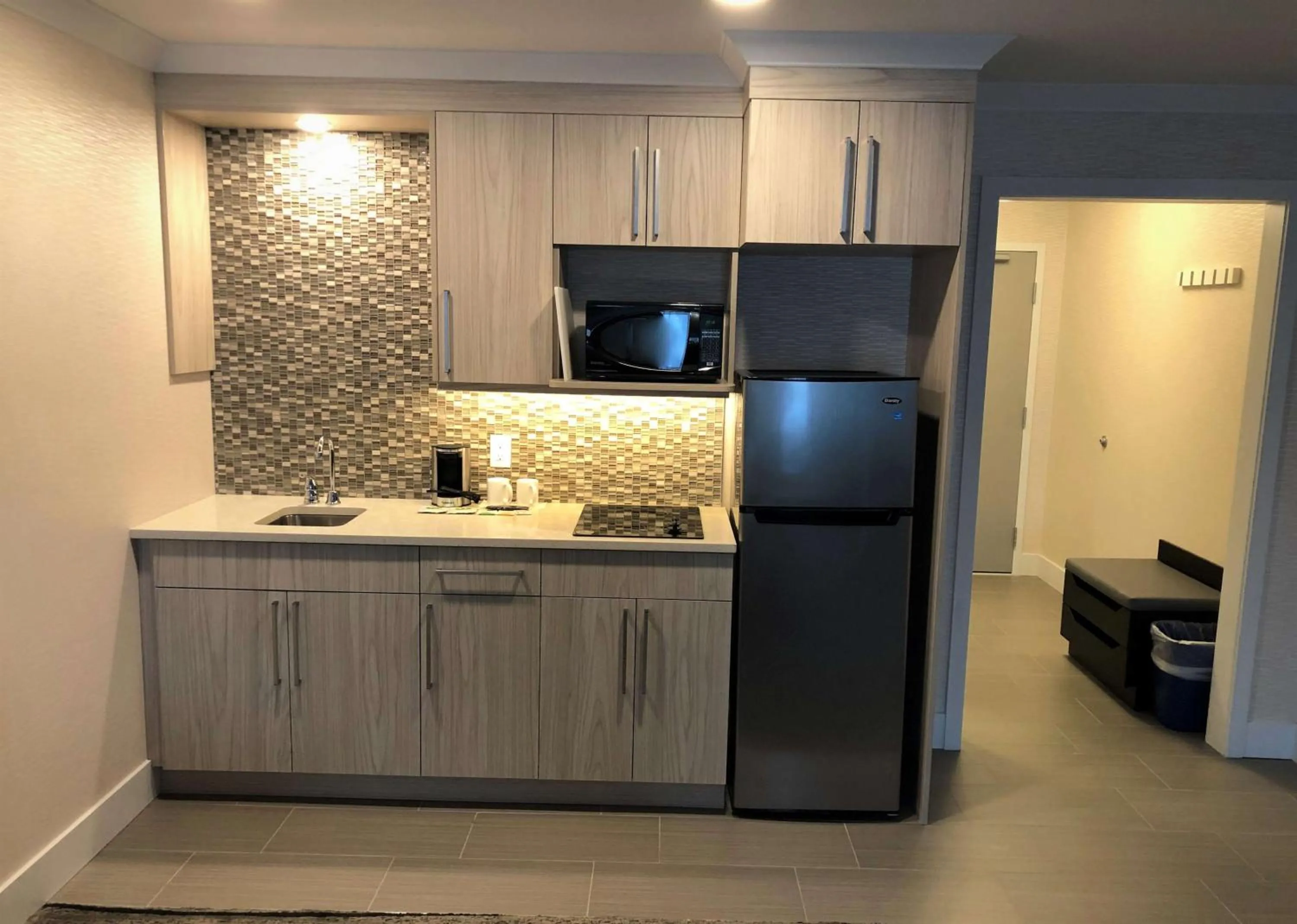 Kitchen or kitchenette in Prestige Treasure Cove Resort