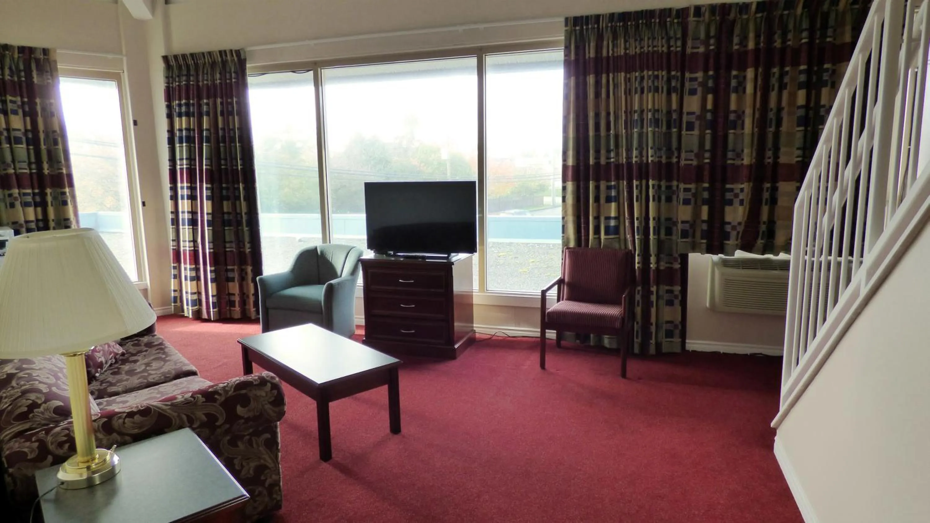 Day in Port Augusta Inn