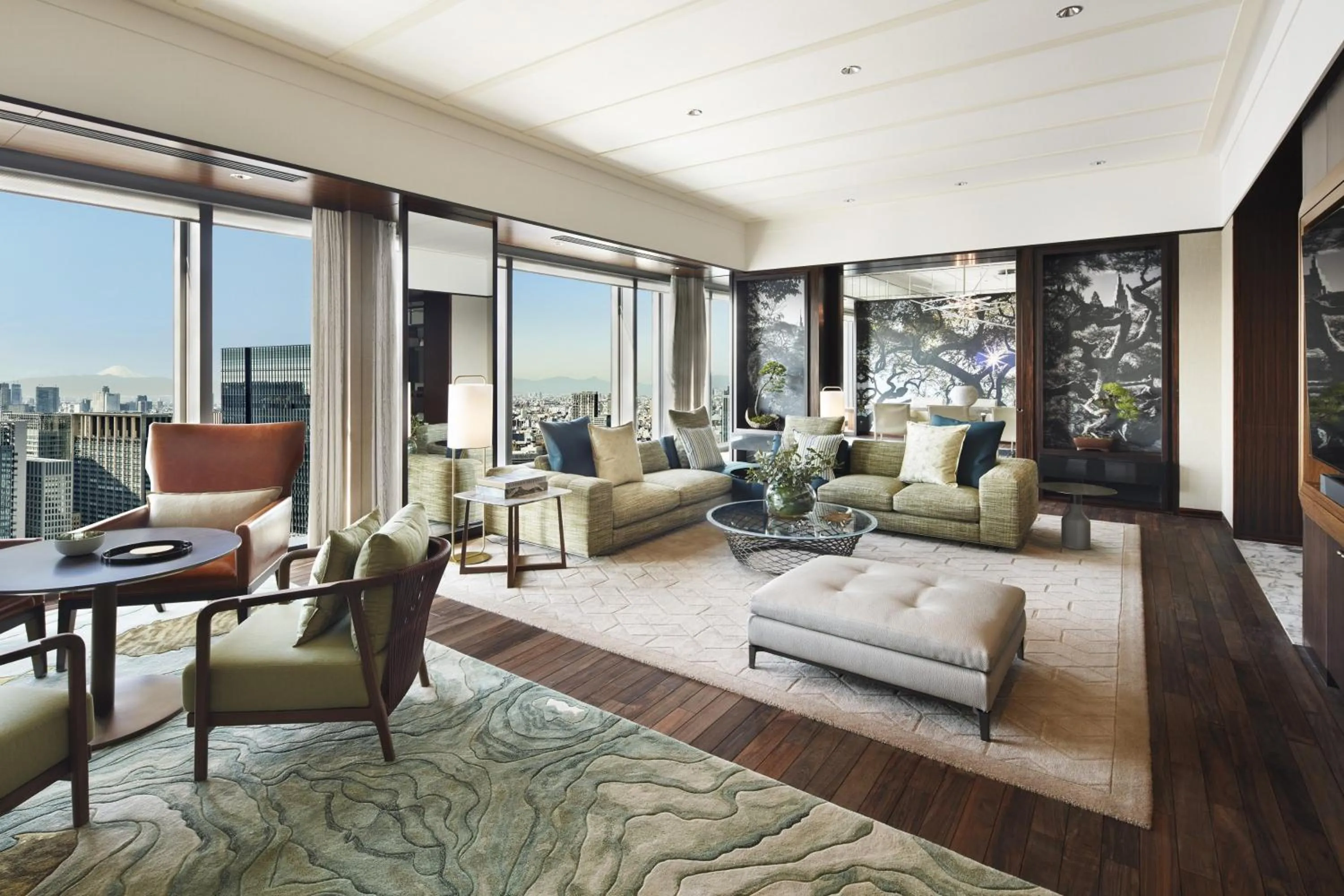 Photo of the whole room in Mandarin Oriental, Tokyo
