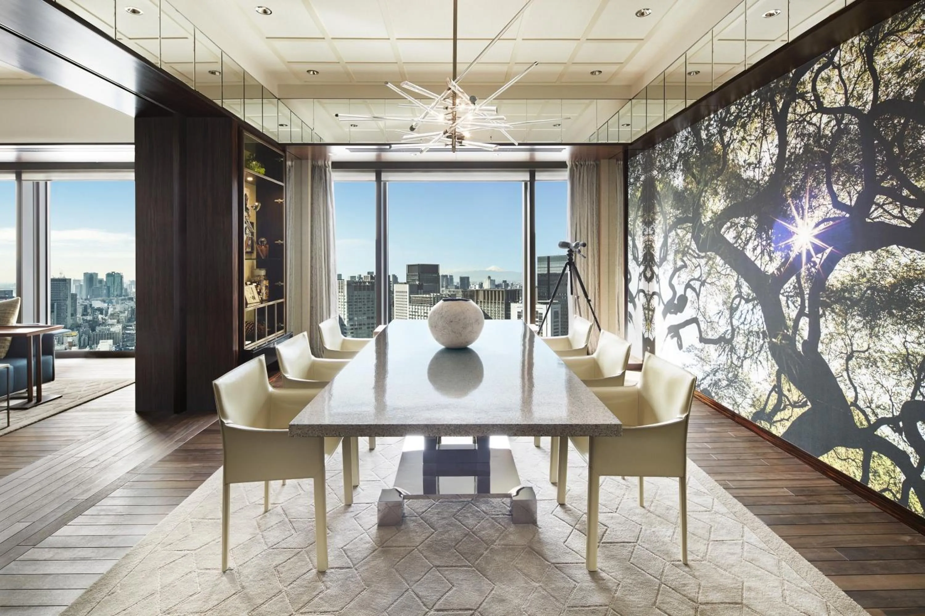 Photo of the whole room in Mandarin Oriental, Tokyo