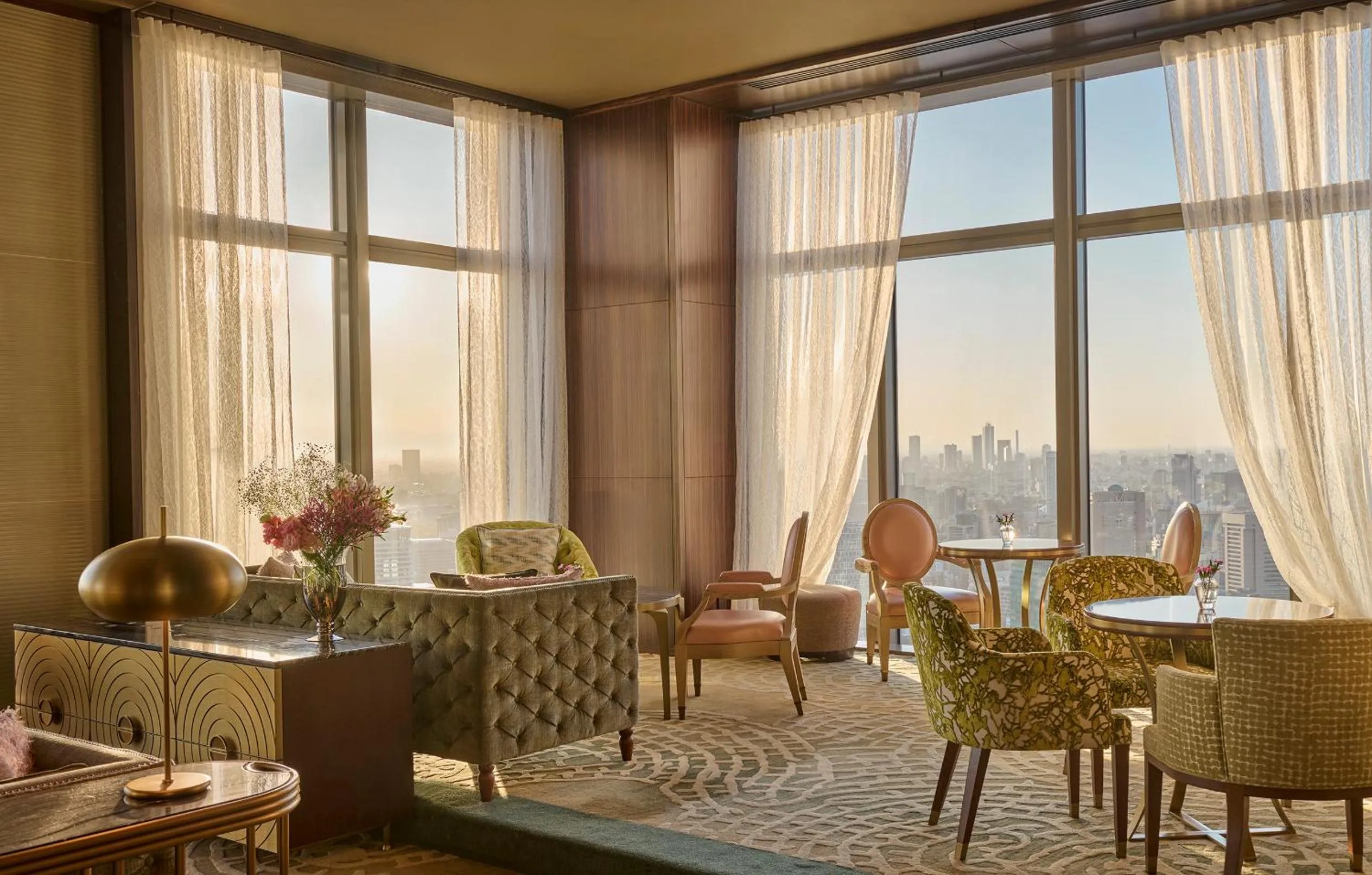 Lounge or bar in Mandarin Oriental, Tokyo