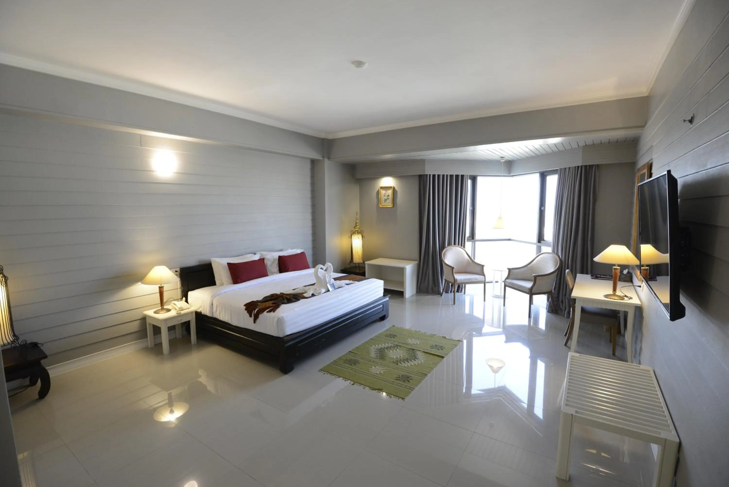 Bed in Napalai Hotel