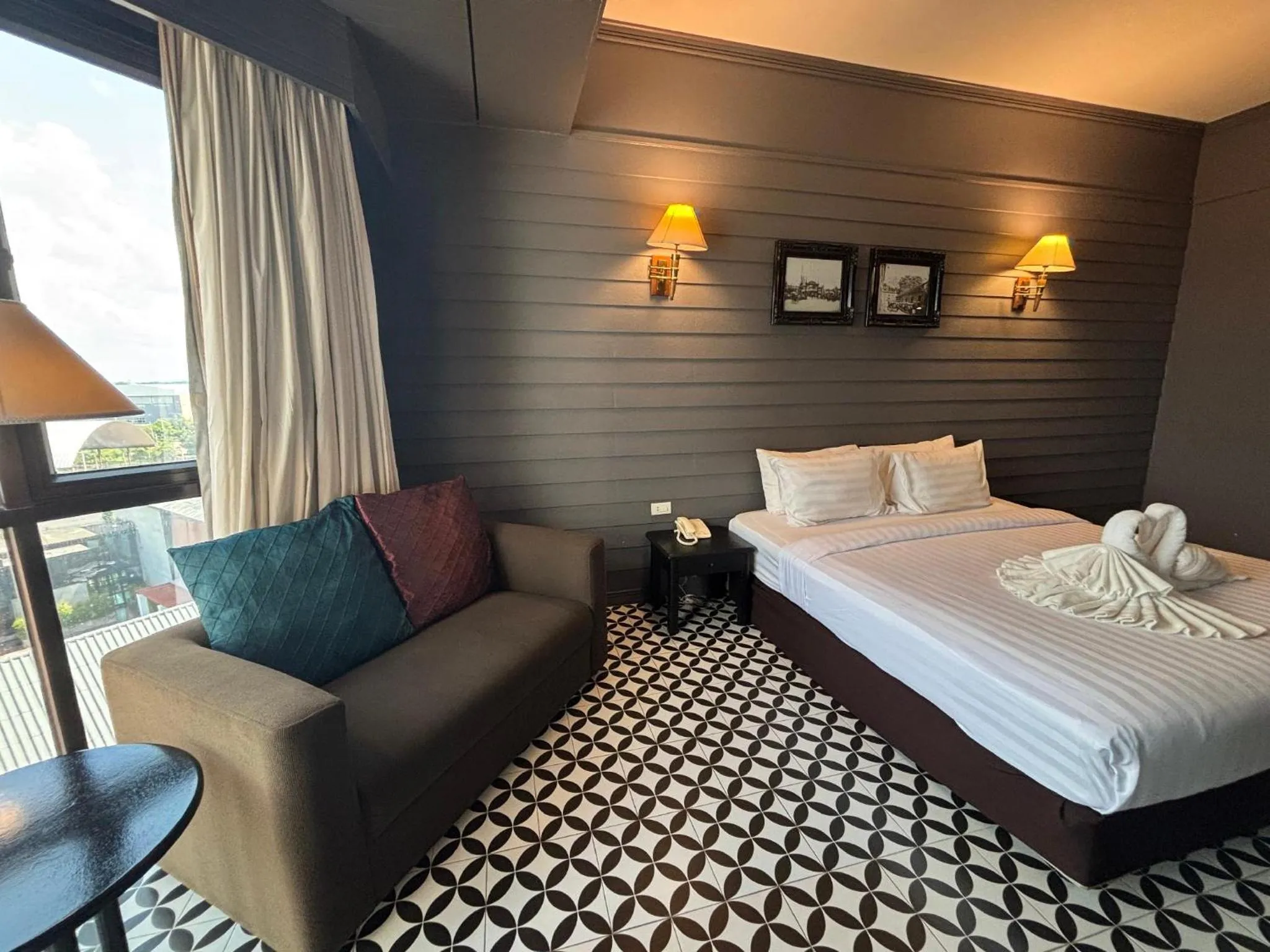 Bed in Napalai Hotel