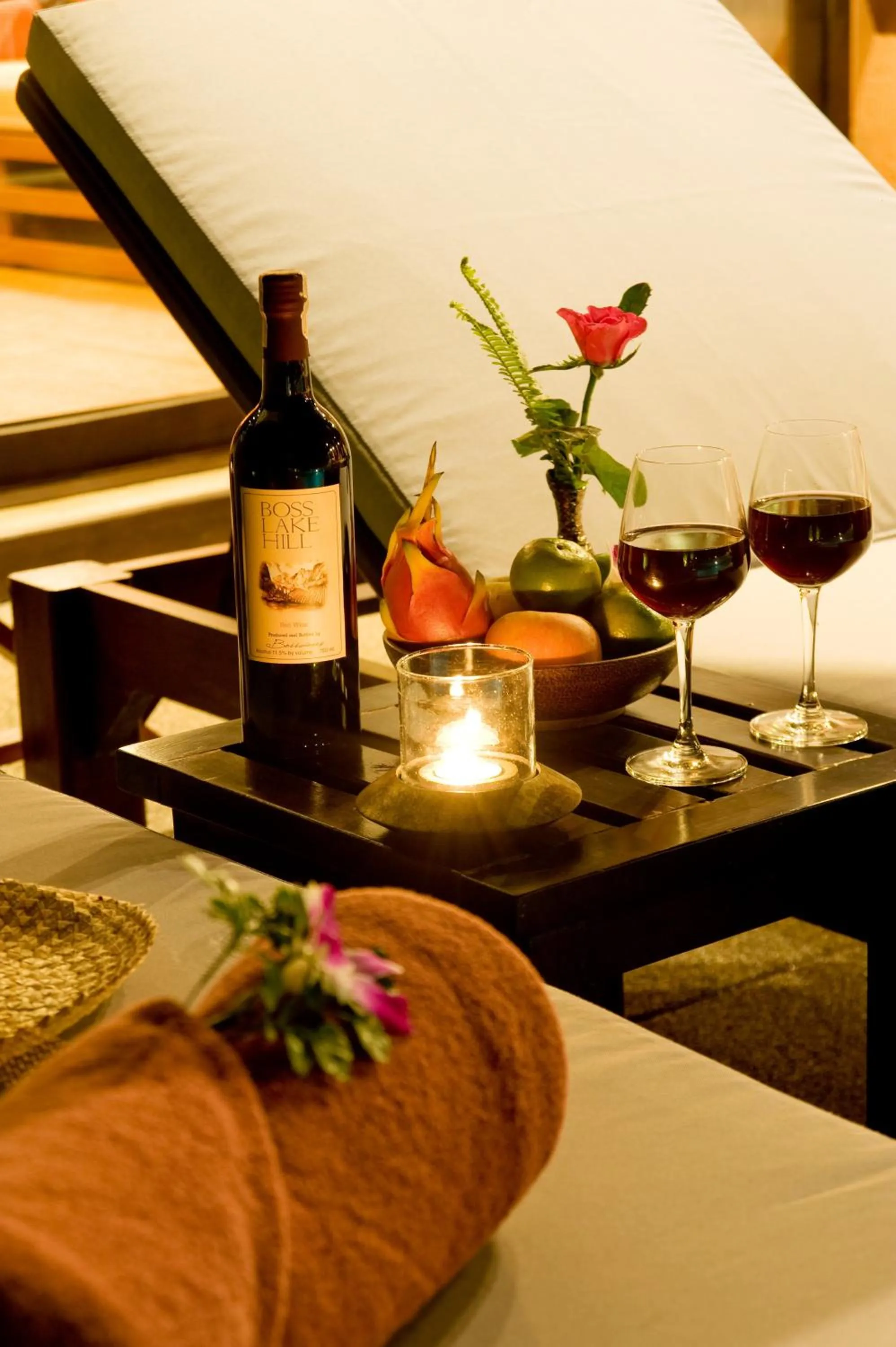 Drinks in Korsiri Pool Villas