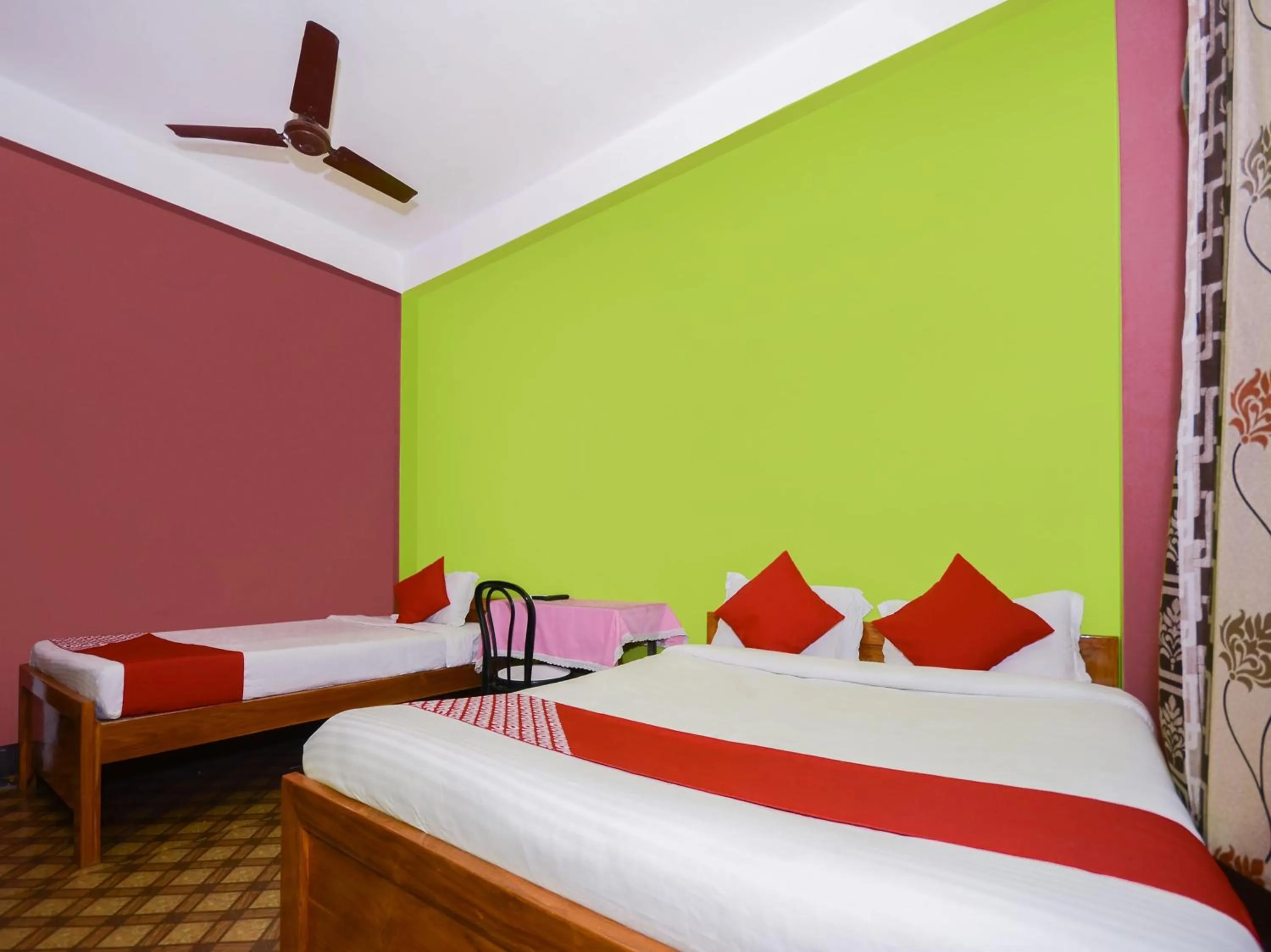 Bedroom, Bed in Hotel O Kirtti Inn