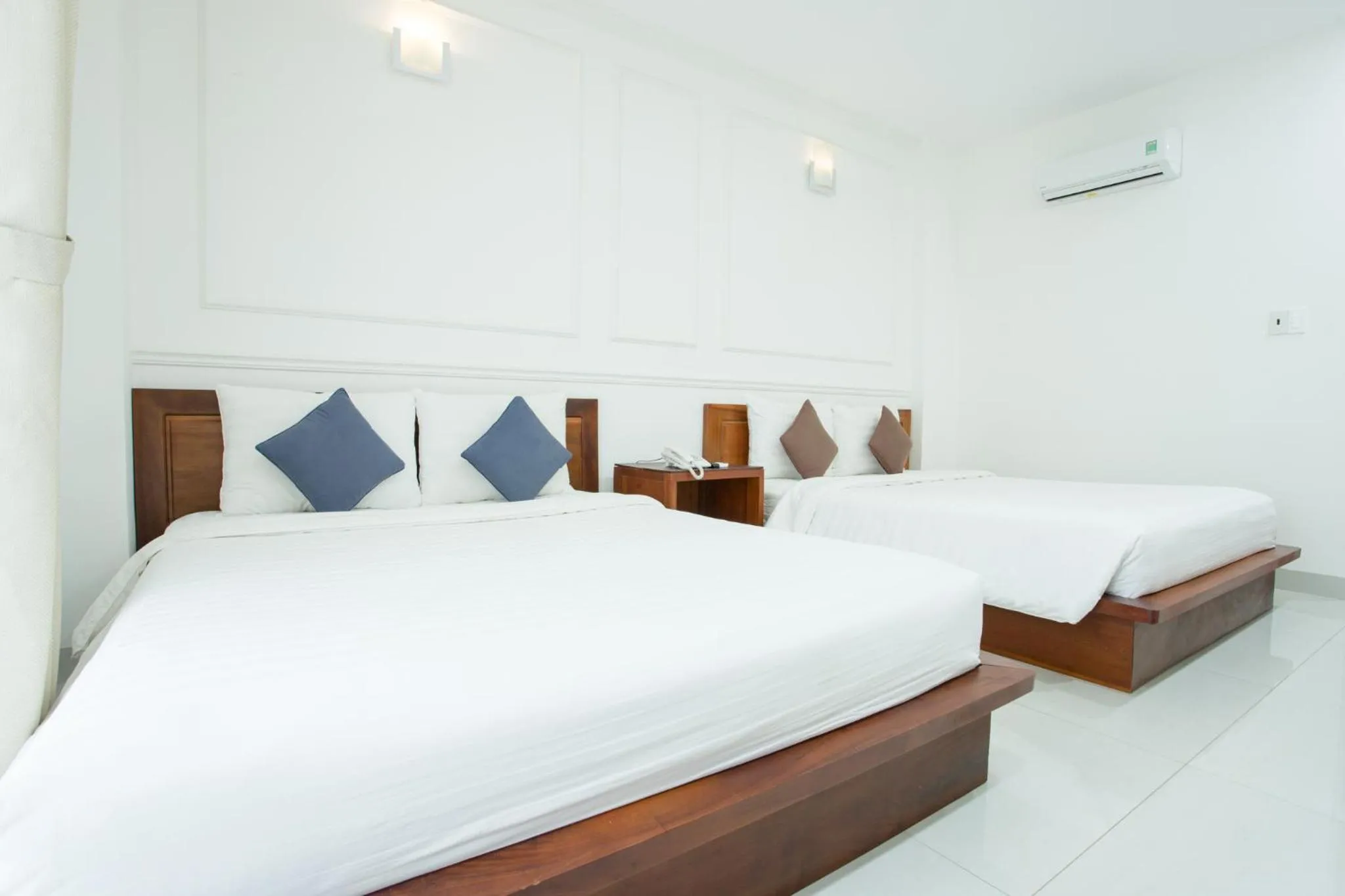 Bedroom, Bed in Hapyson