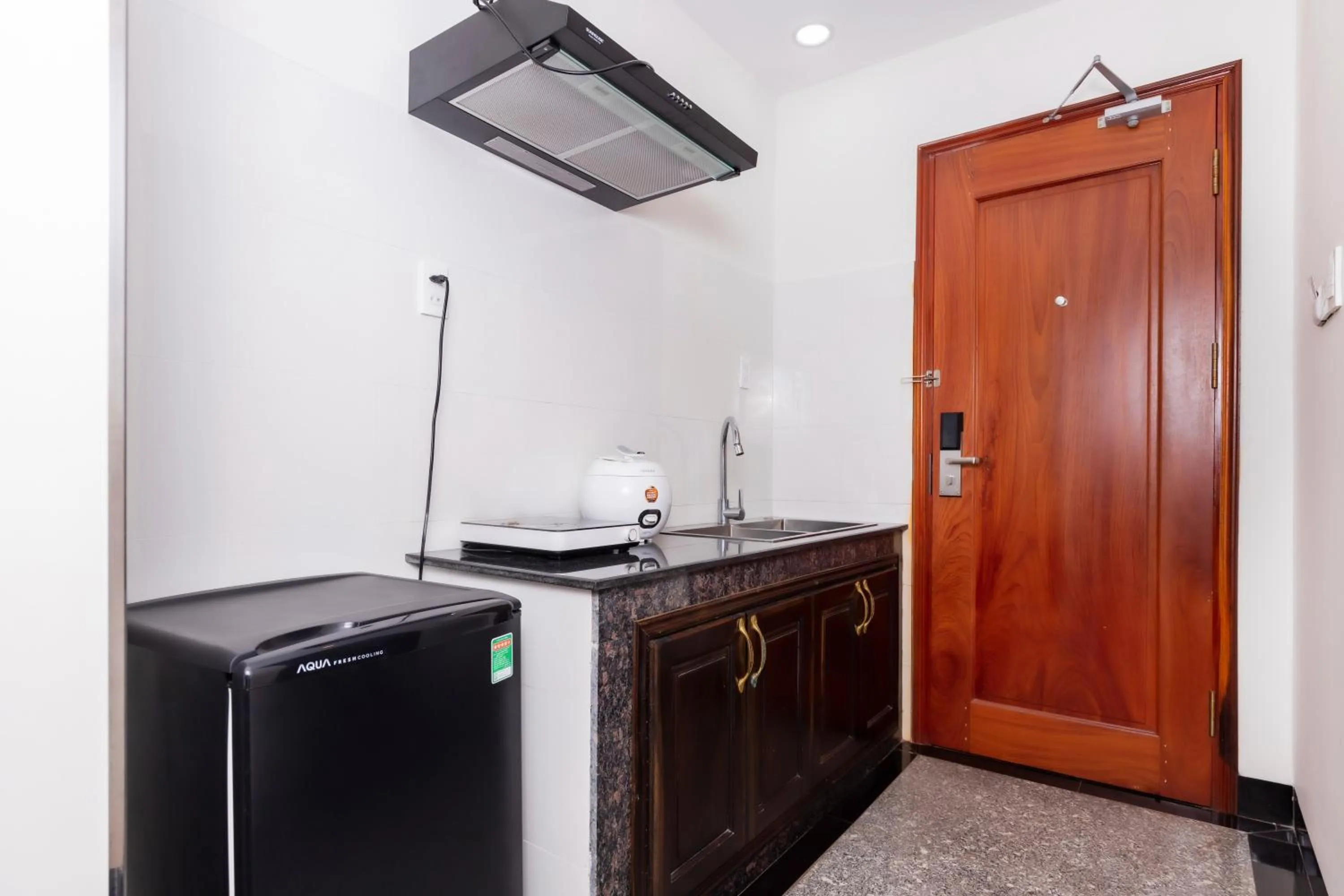 Kitchen or kitchenette in Hapyson