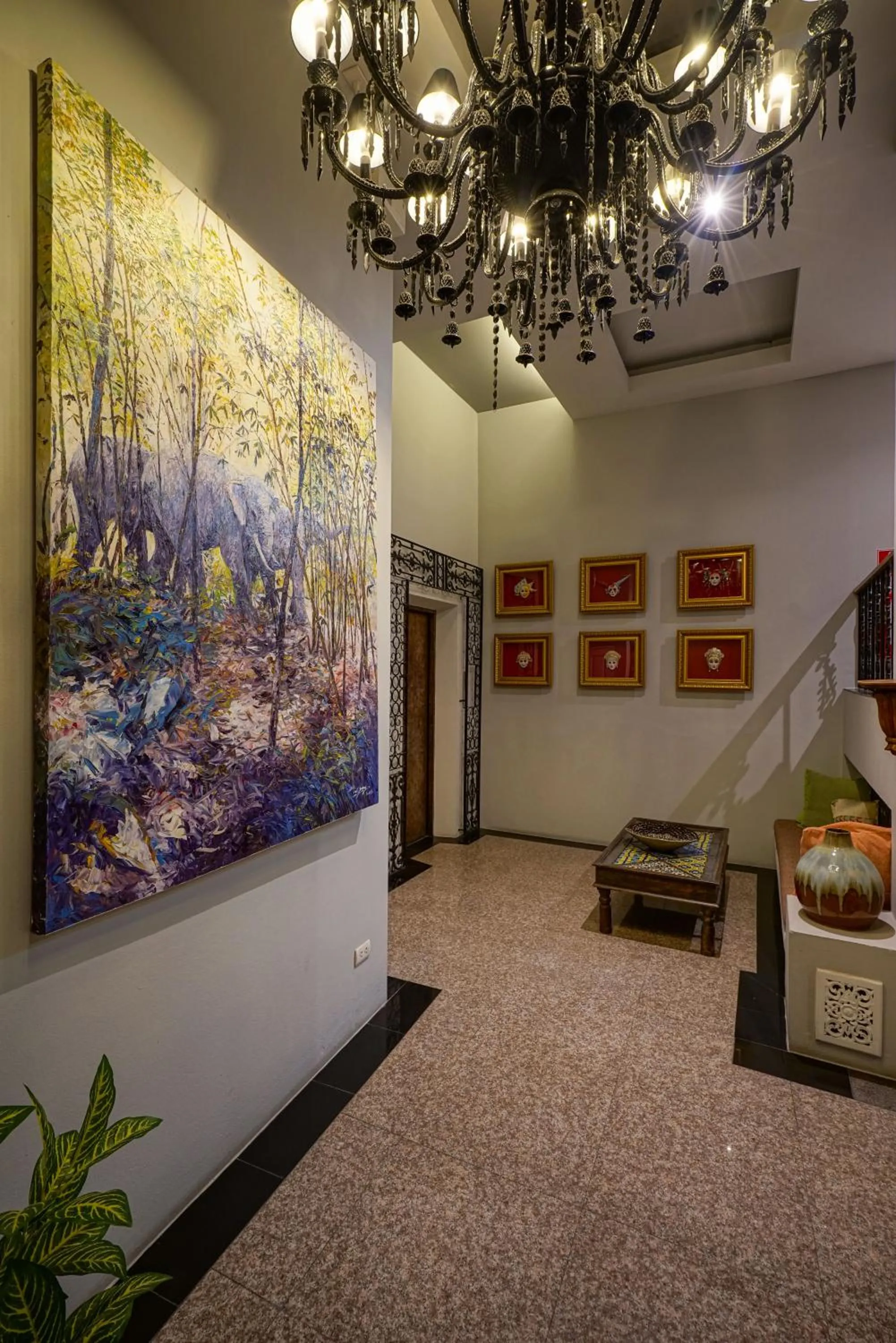 At Pingnakorn Nimman Hotel