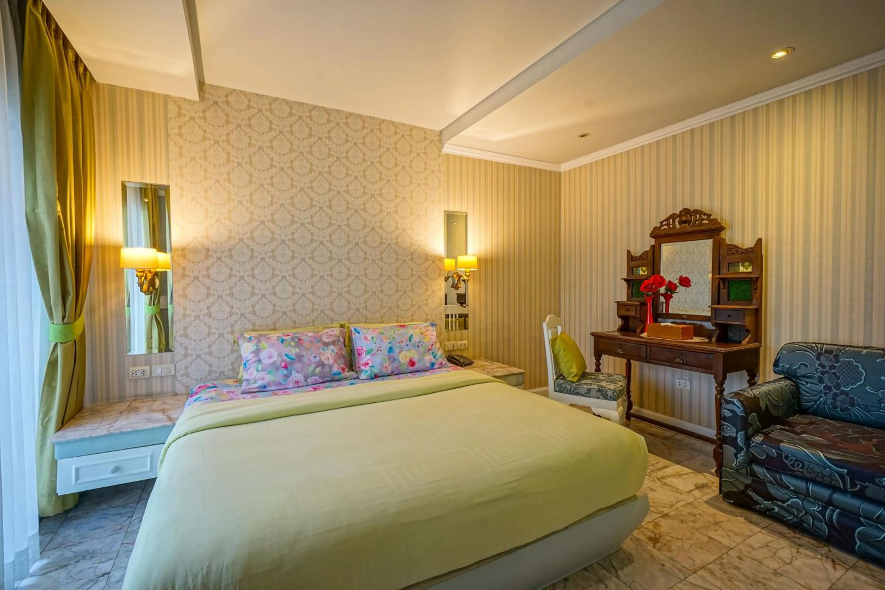 Bed in At Pingnakorn Nimman Hotel