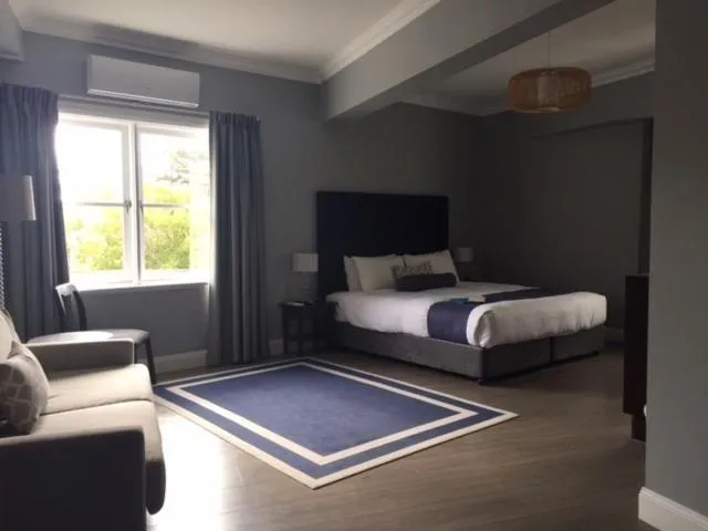 Bed in Seabreeze Hotel