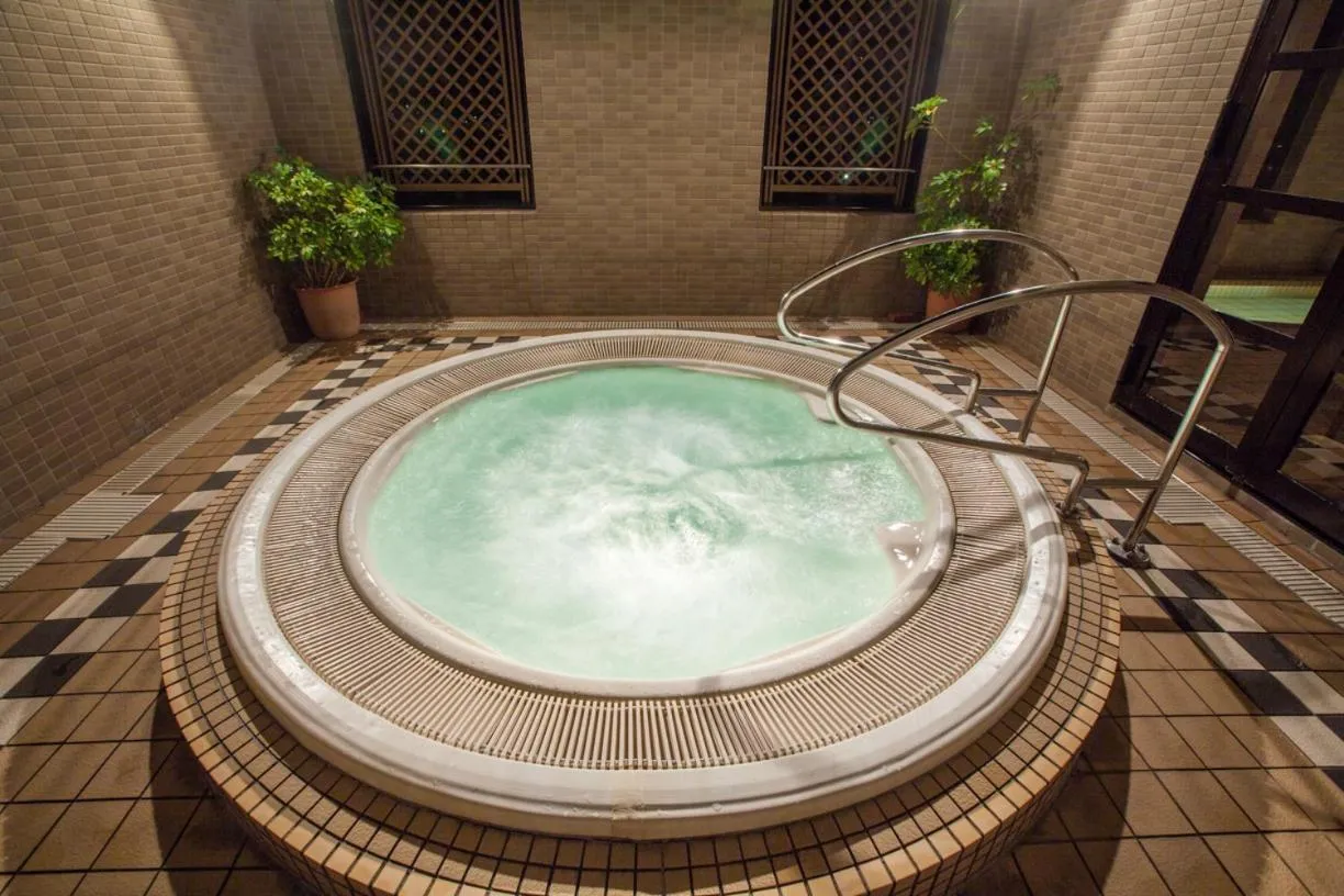 Open Air Bath in Kitabiwako Hotel Grazie