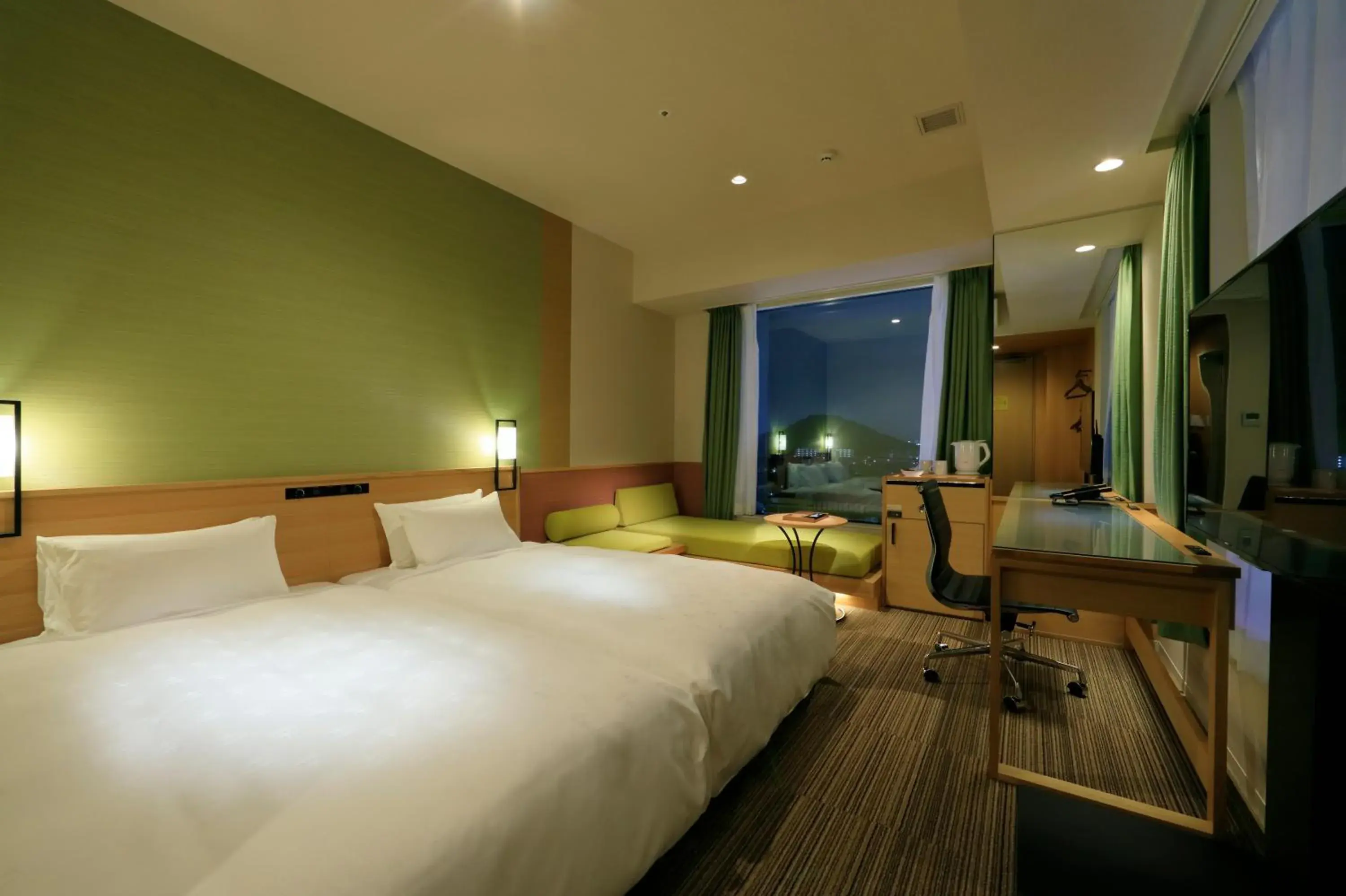 Corner Twin Room - single occupancy in Candeo Hotels Nara Kashihara Corner Twin Room - single occupancy in Candeo Hotels Nara Kashihara