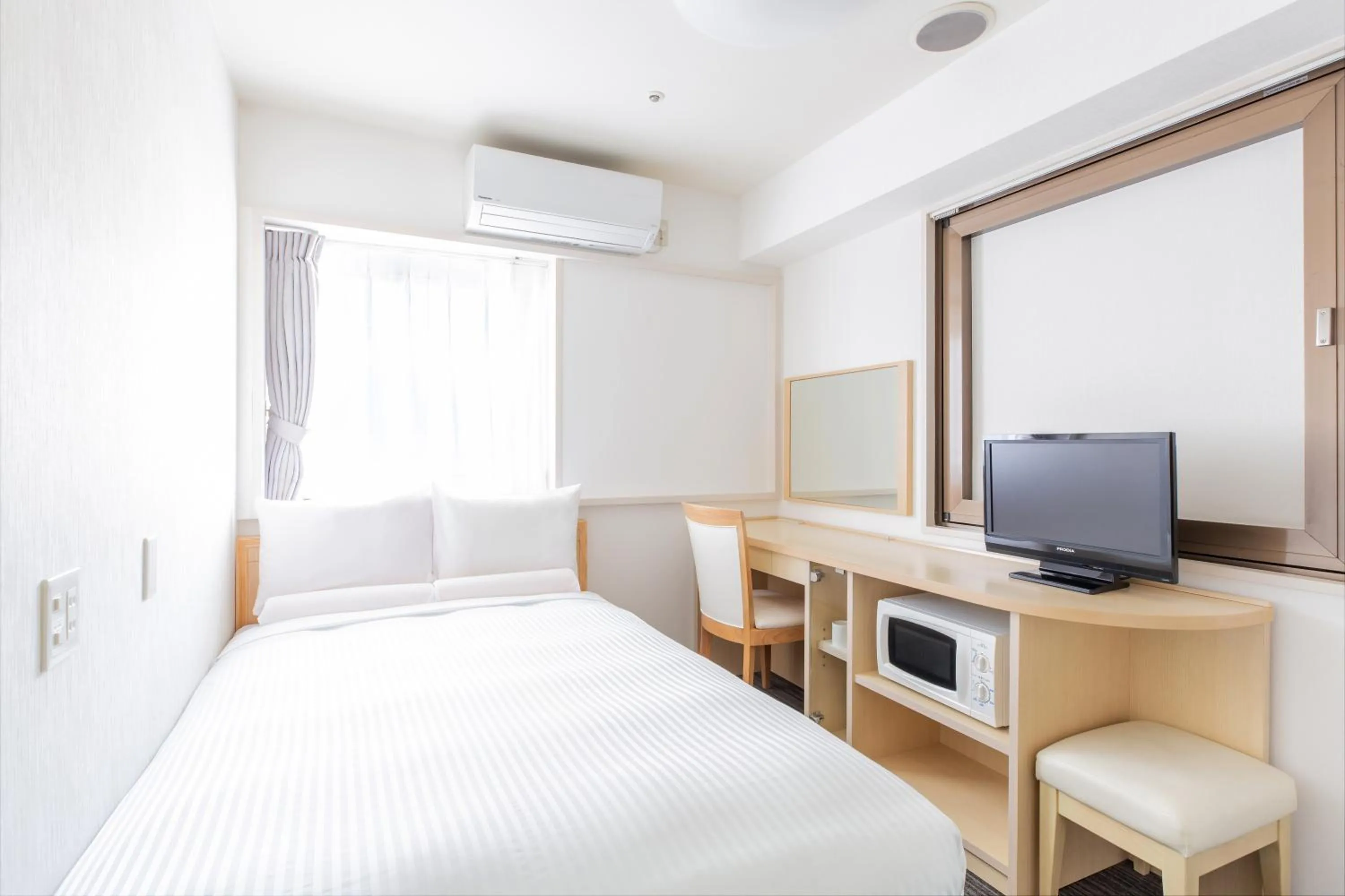 Photo of the whole room, Bed in HOTEL MYSTAYS Higashi Ikebukuro