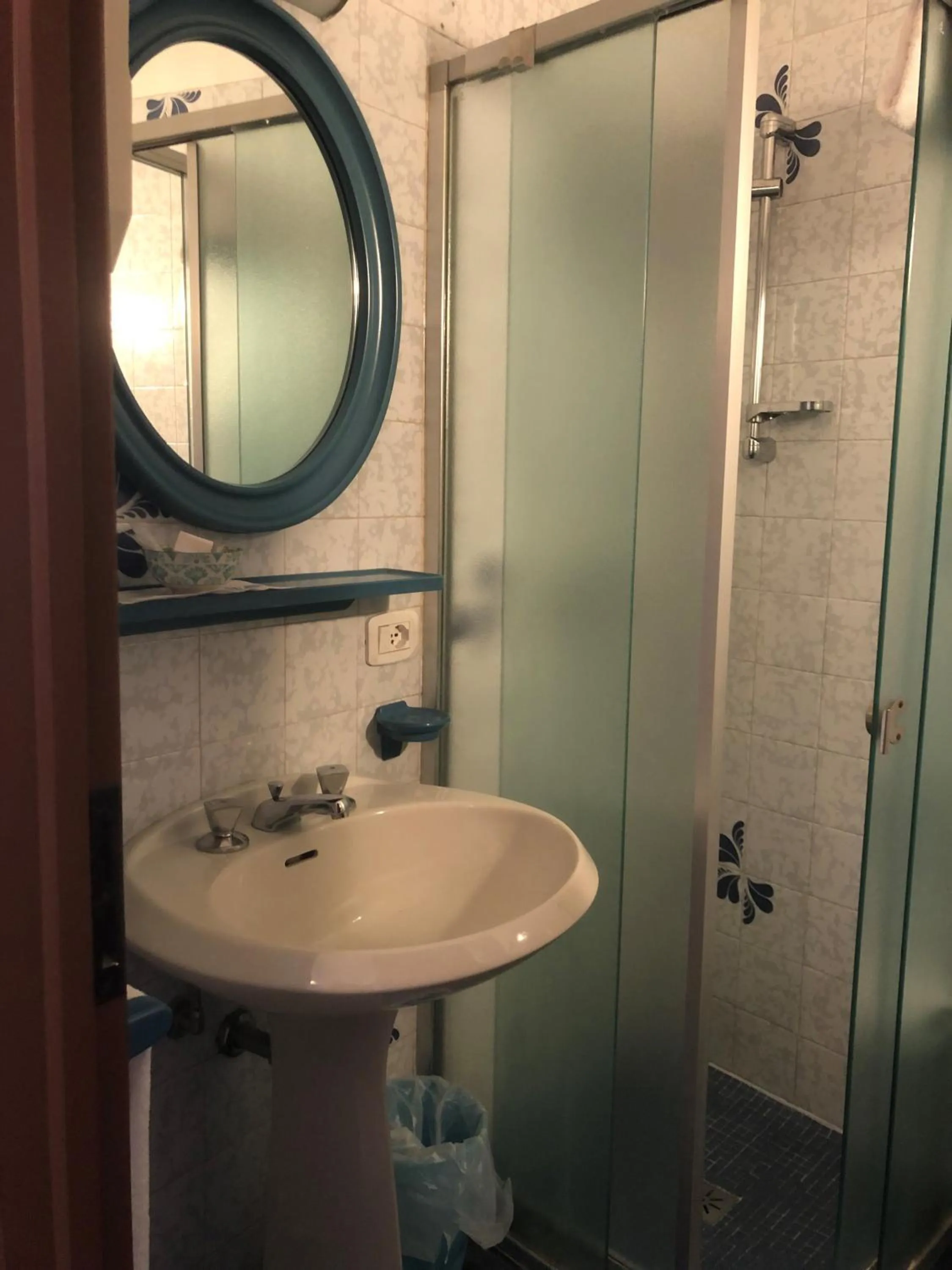 Toilet in Hotel Sole Holiday