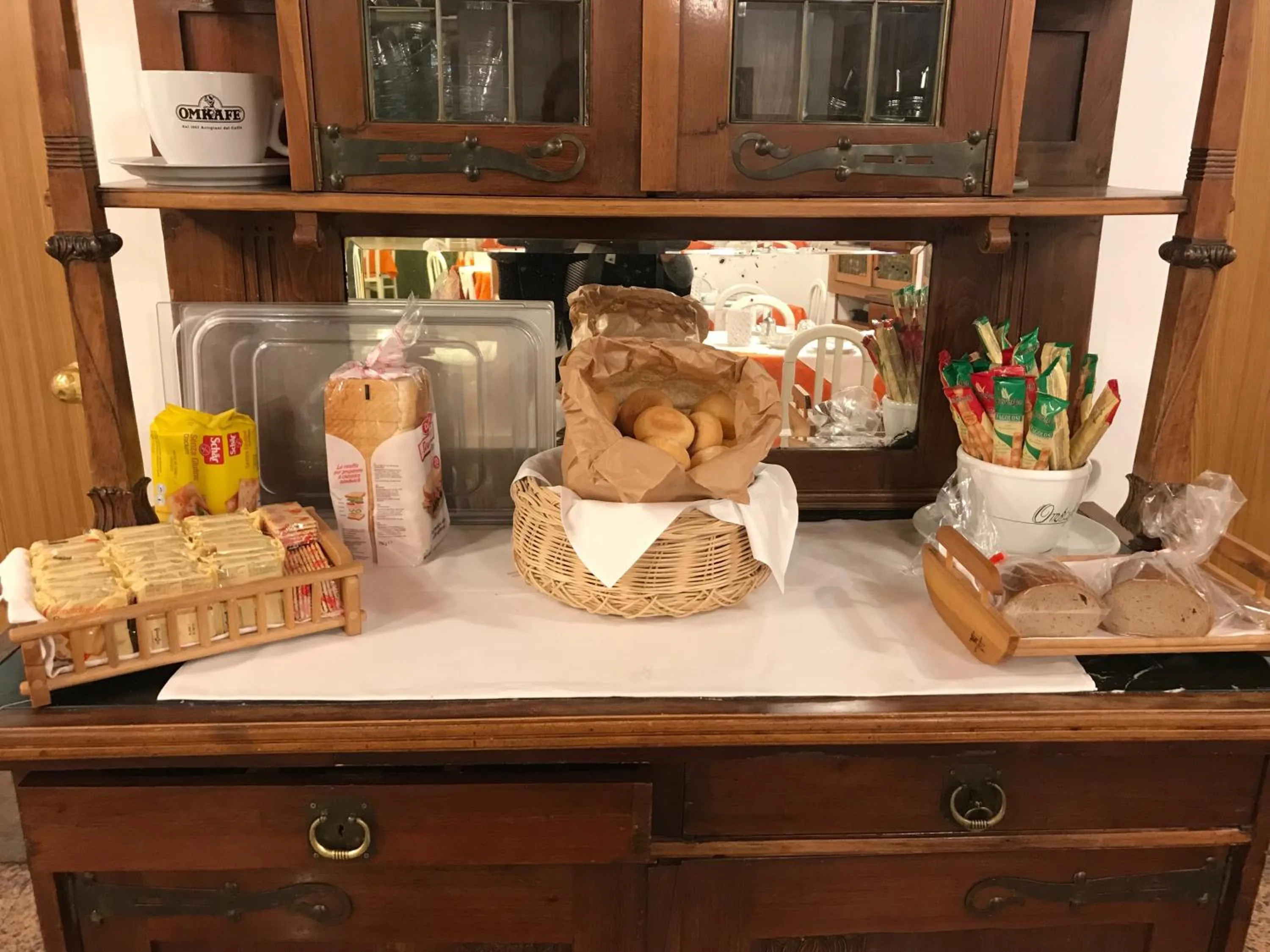 Continental breakfast in Hotel Sole Holiday