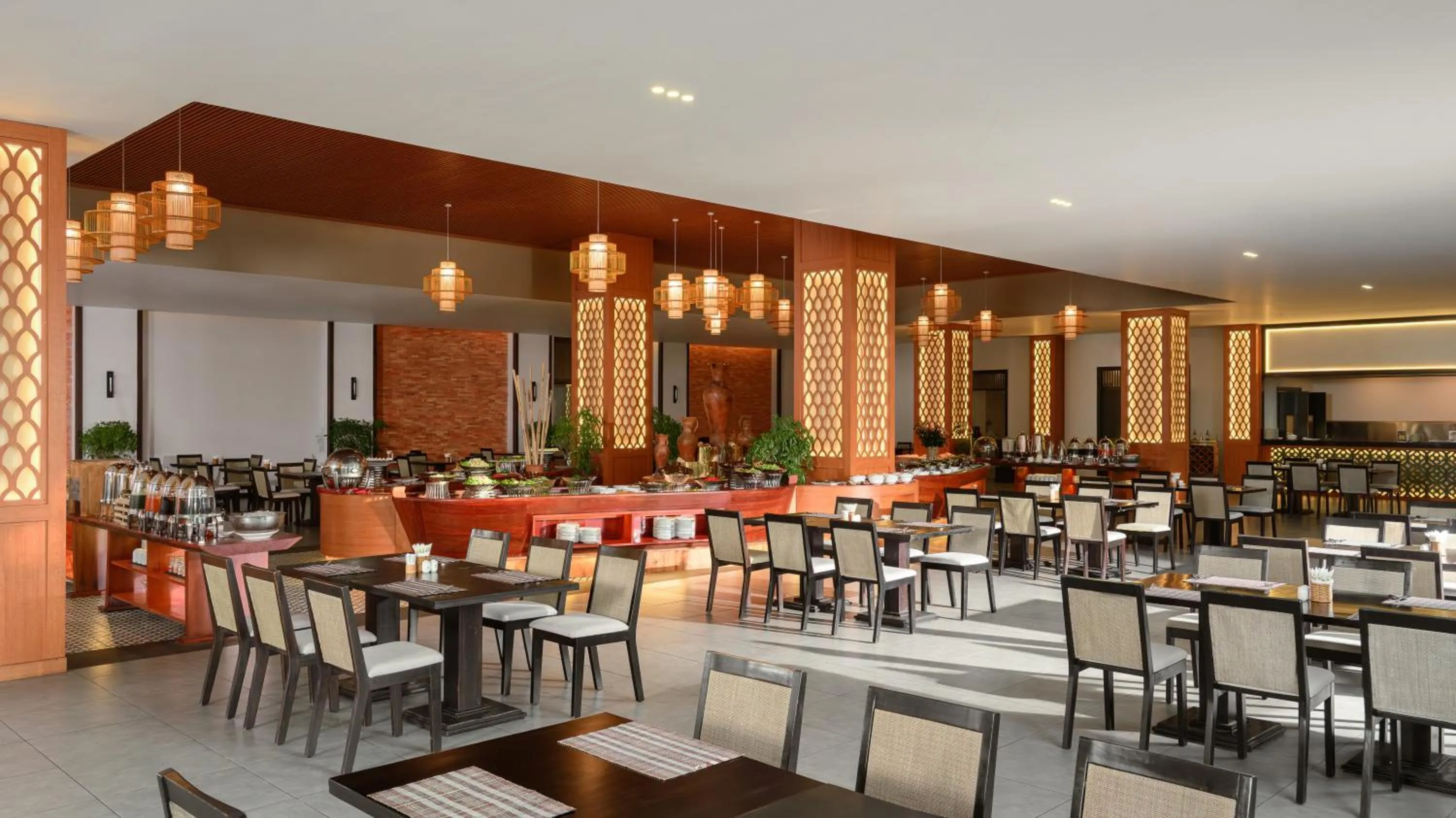 Restaurant/places to eat in Muine Bay Resort