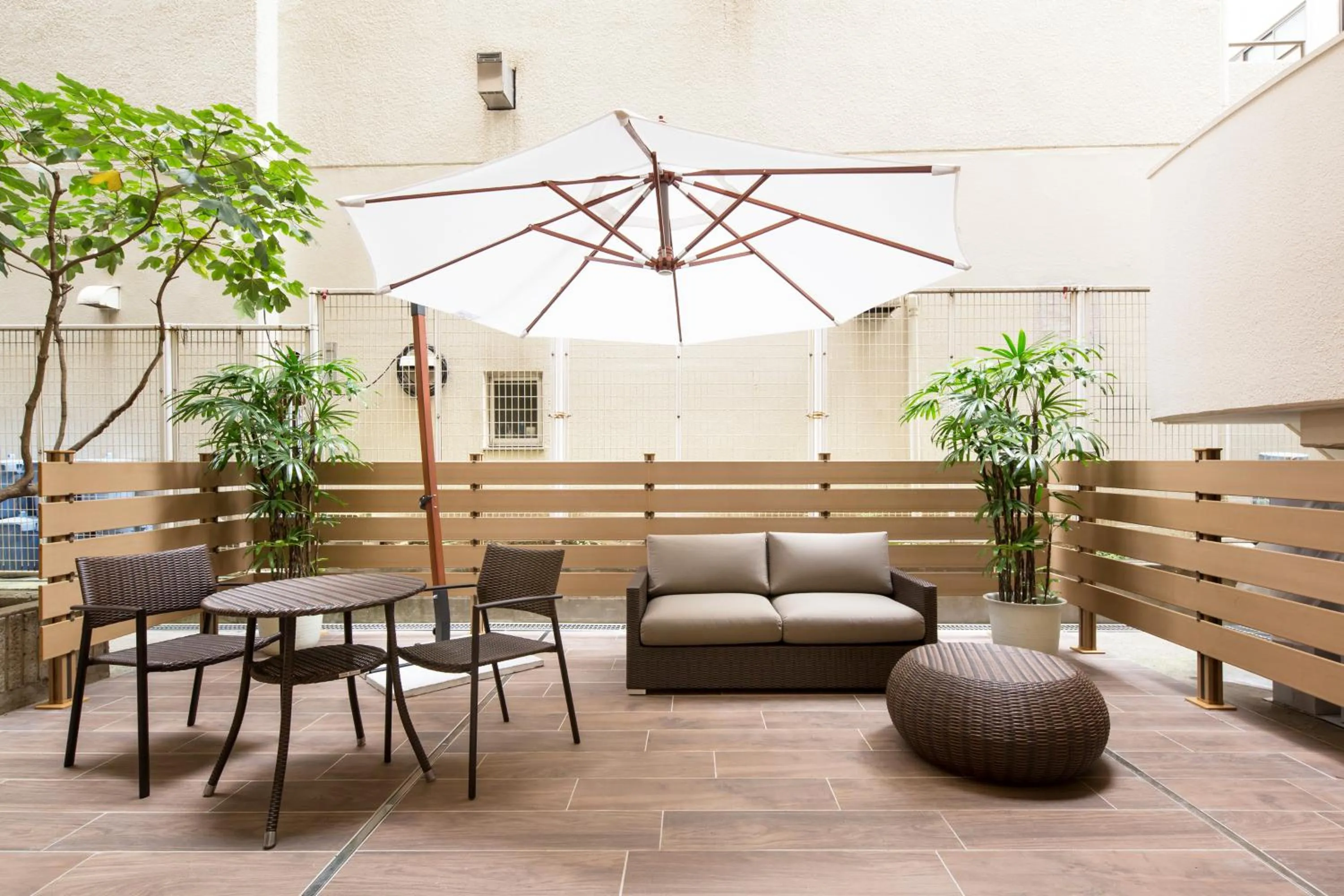 Balcony/Terrace in HOTEL MYSTAYS Gotanda