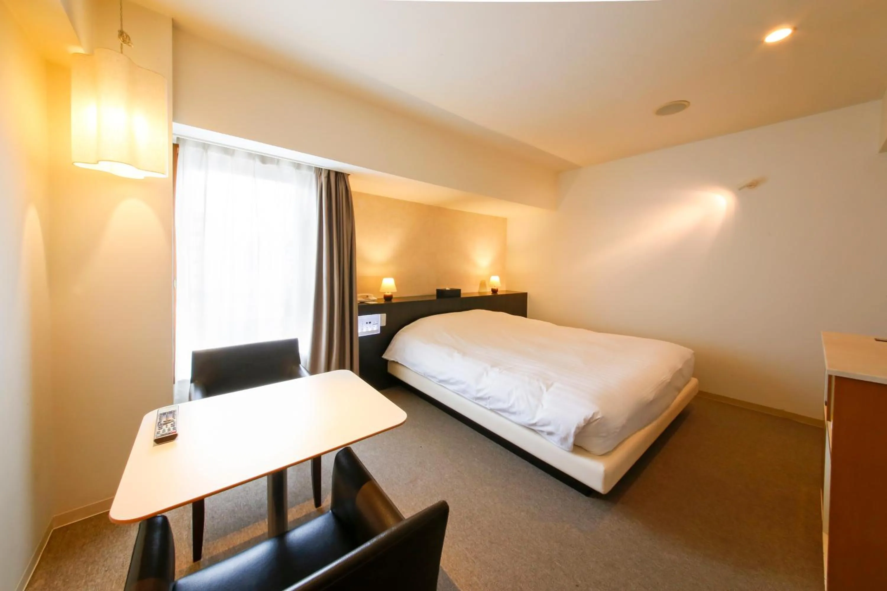 Photo of the whole room in Hotel Annex