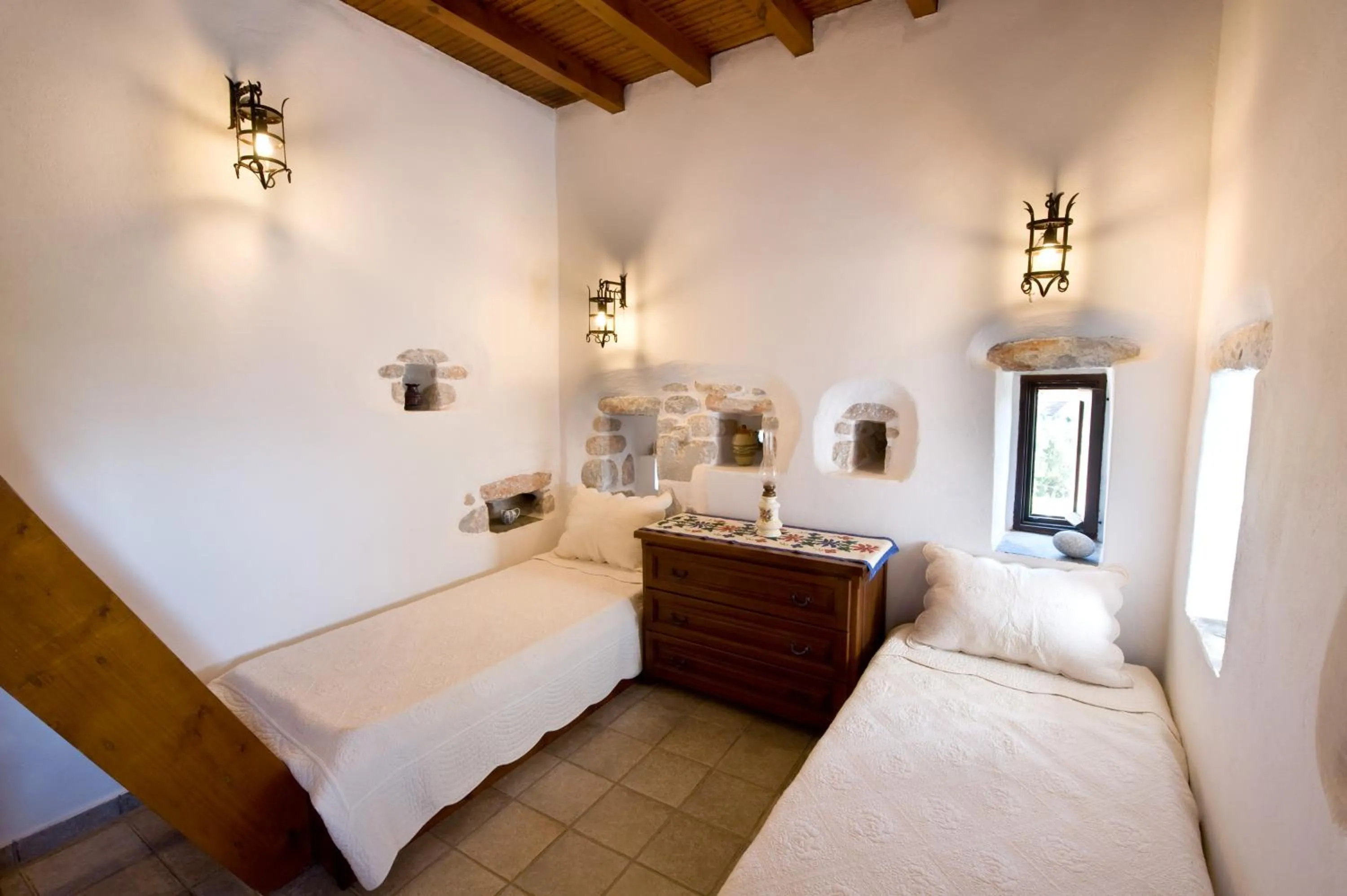 Bed in Arapakis Historic Castle