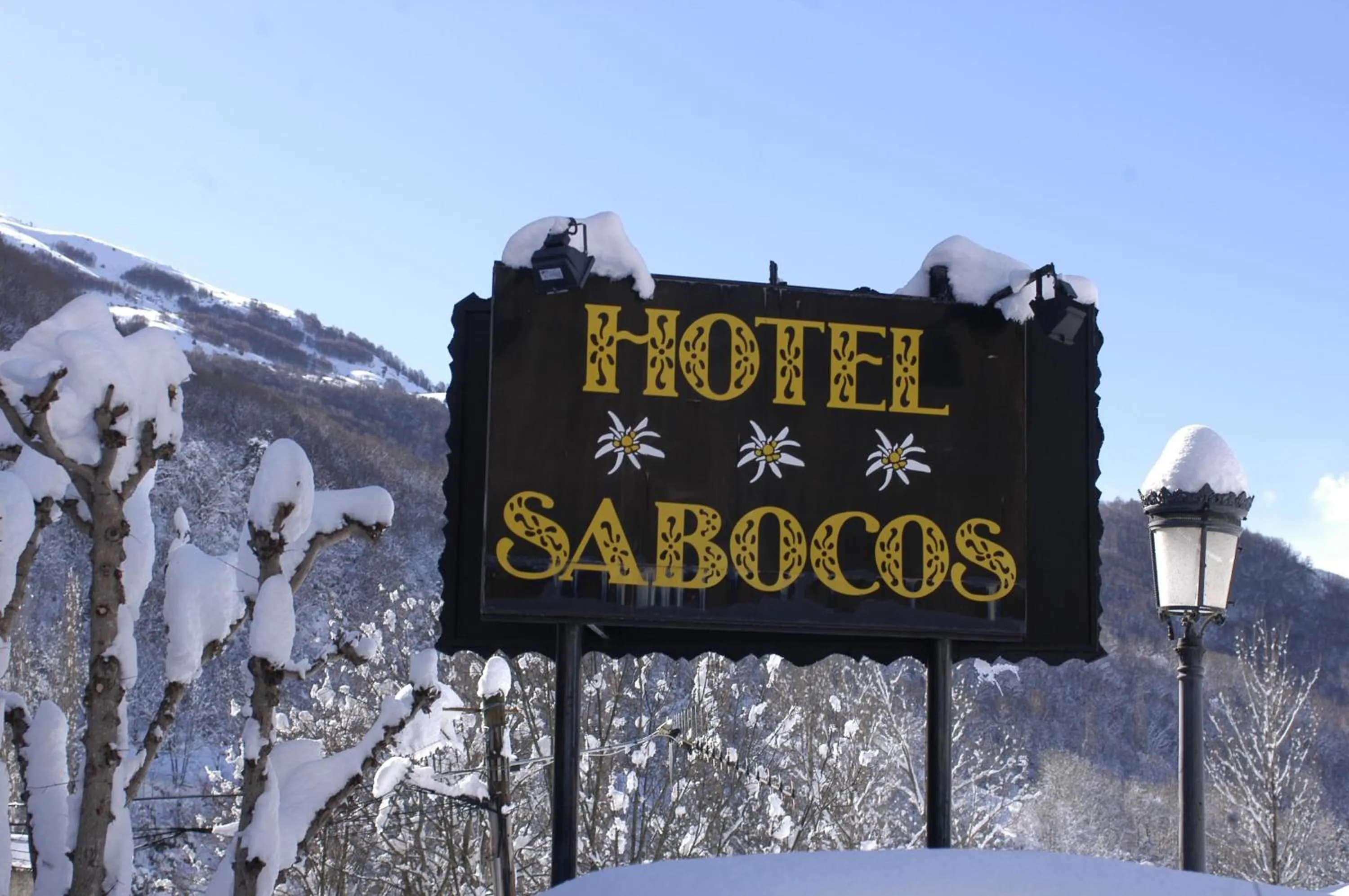 Winter in Hotel Sabocos