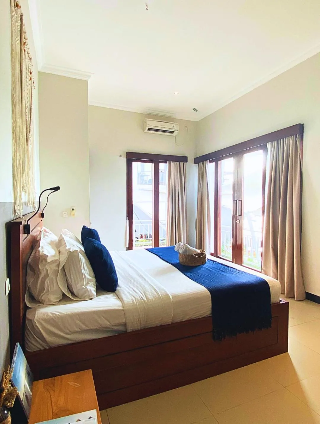 Breakfast, Bed in Escape Bajo