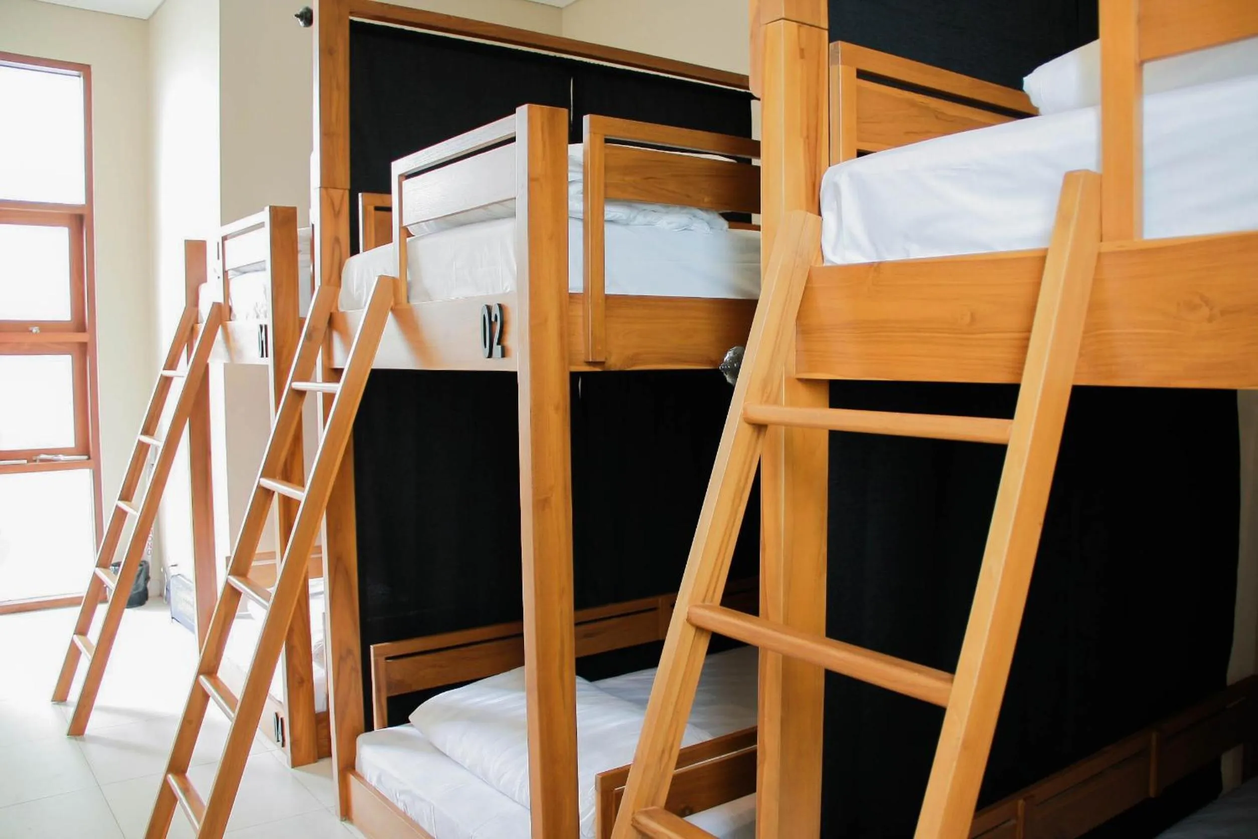 bunk bed, Bed in Escape Bajo
