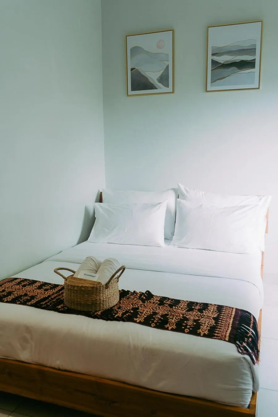 Bed in Escape Bajo