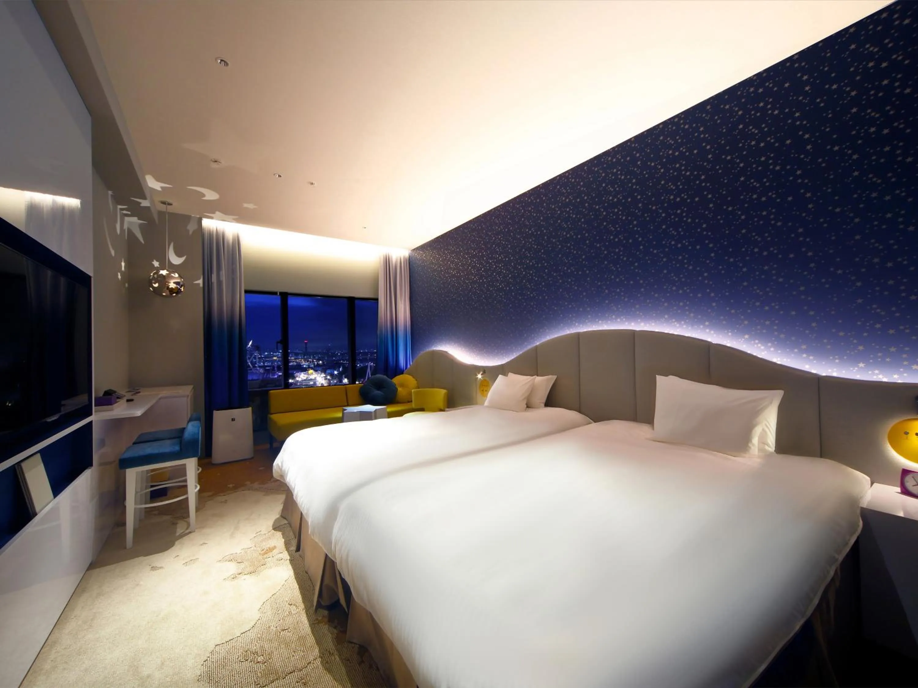 Bed in Hotel Universal Port Vita