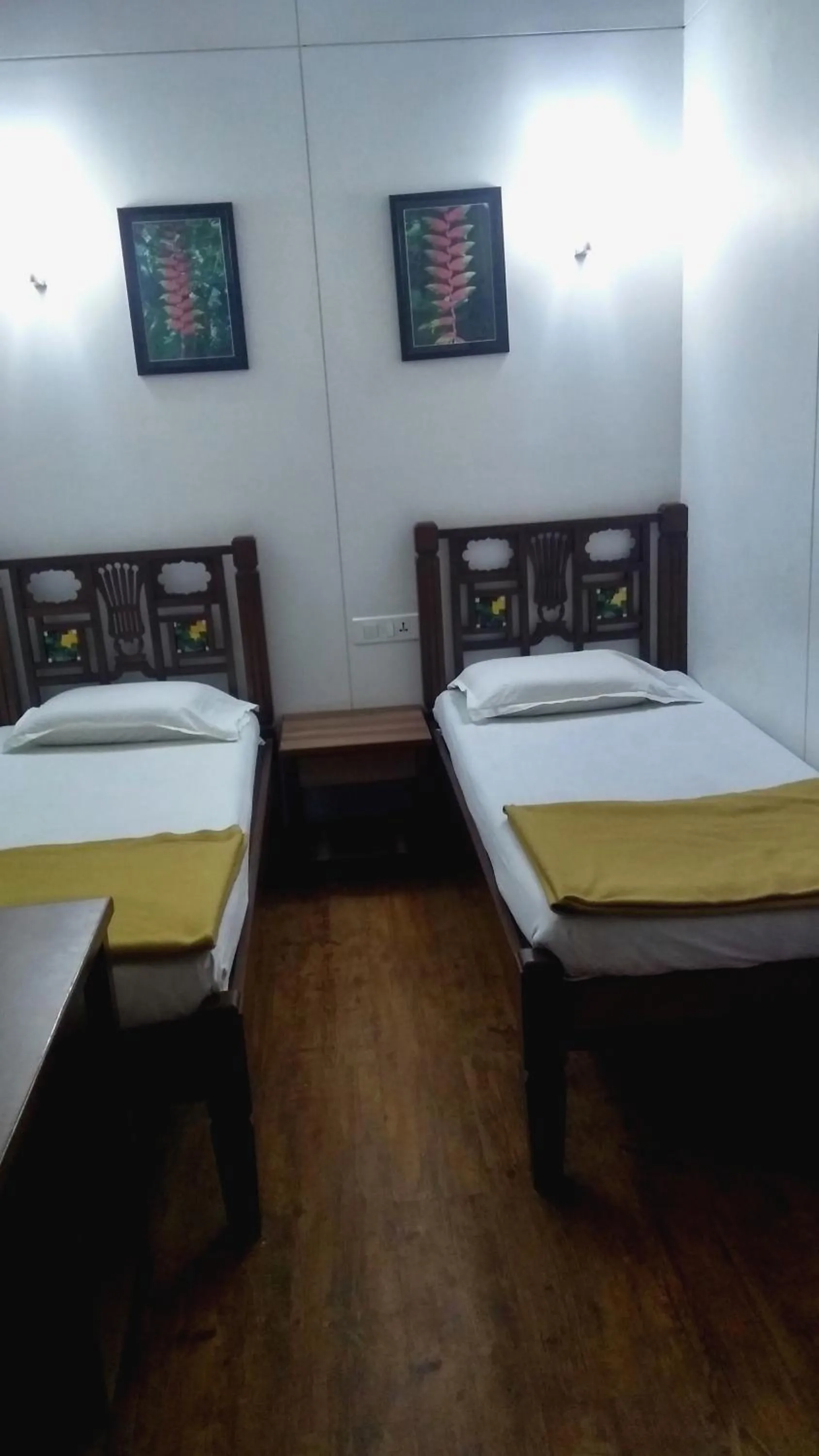 Bed in Carlton Hotel Mumbai - Behind Taj Mahal Palace Colaba Mumbai