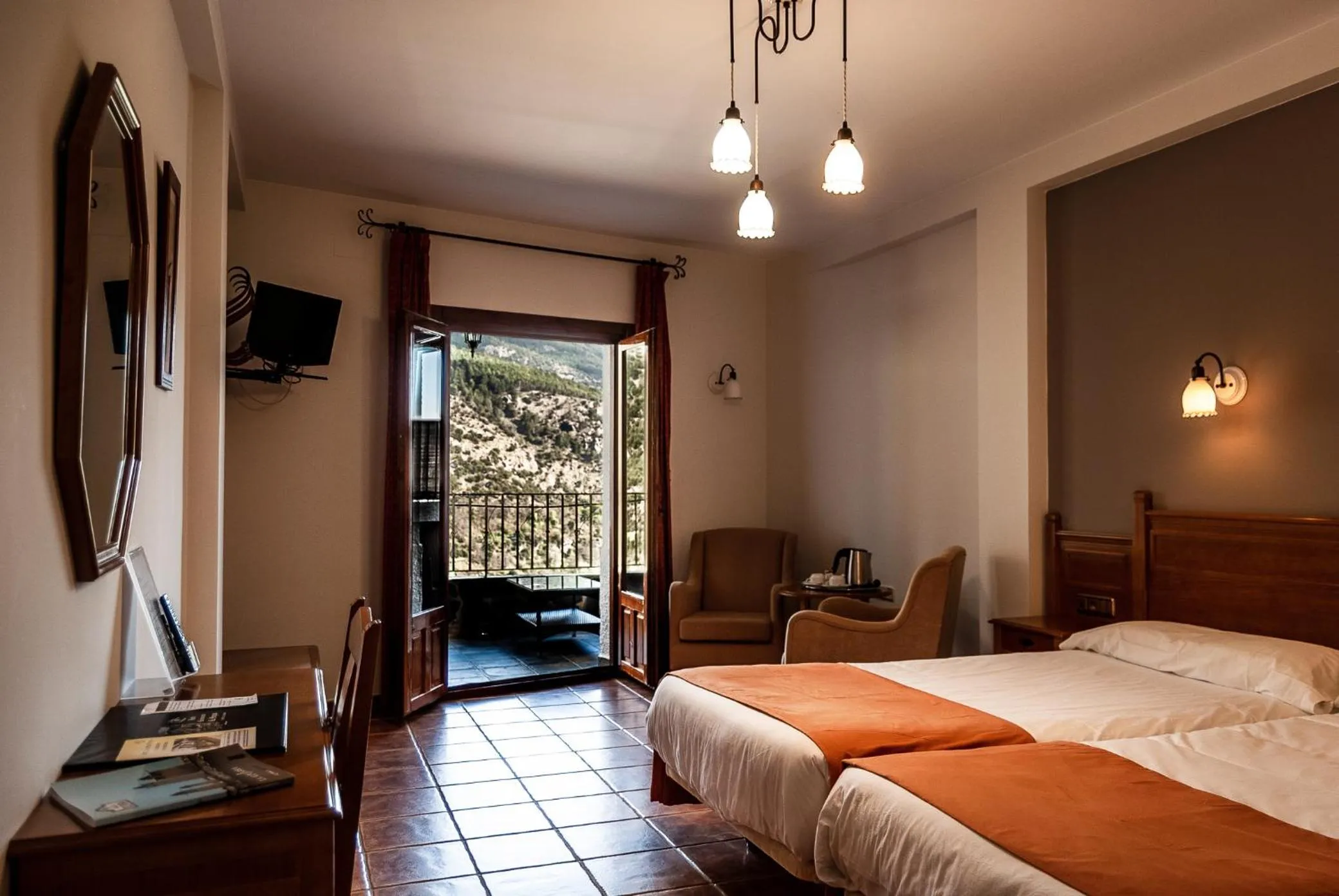 Bed in Hotel La Fragua II