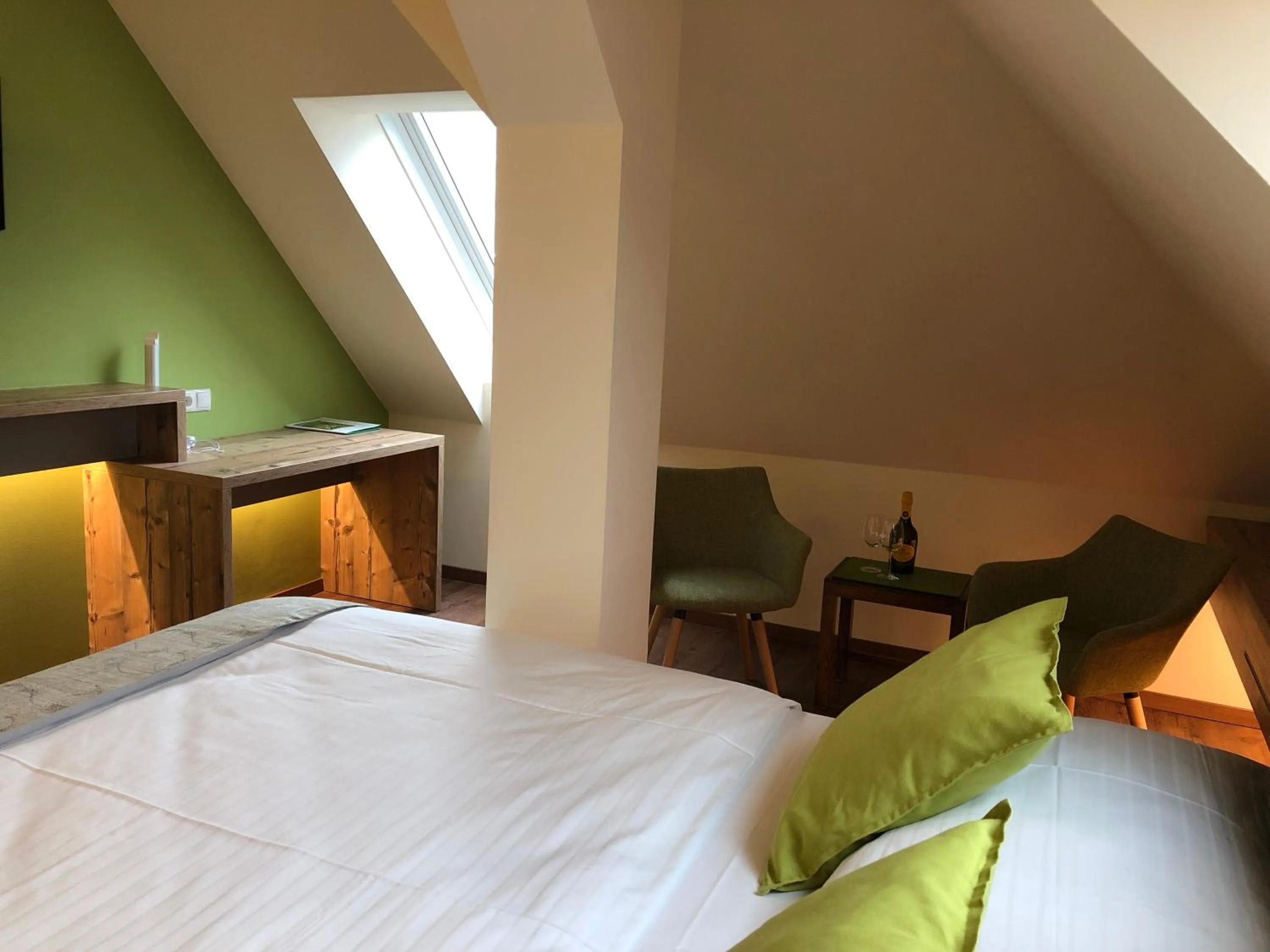 Photo of the whole room, Bed in Hotel Braun