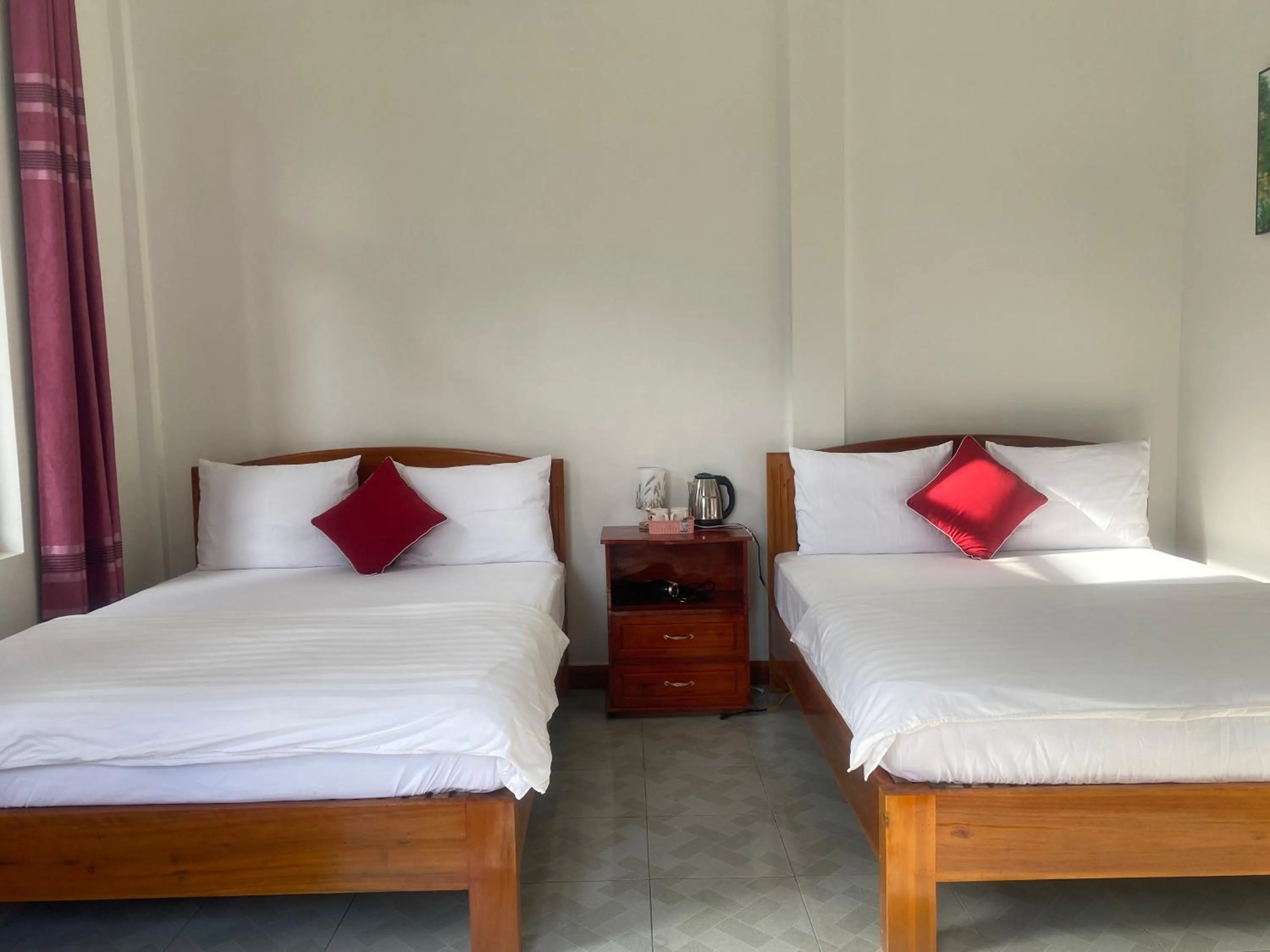 View (from property/room), Bed in Phong Nha - Tien's Cozy Homestay