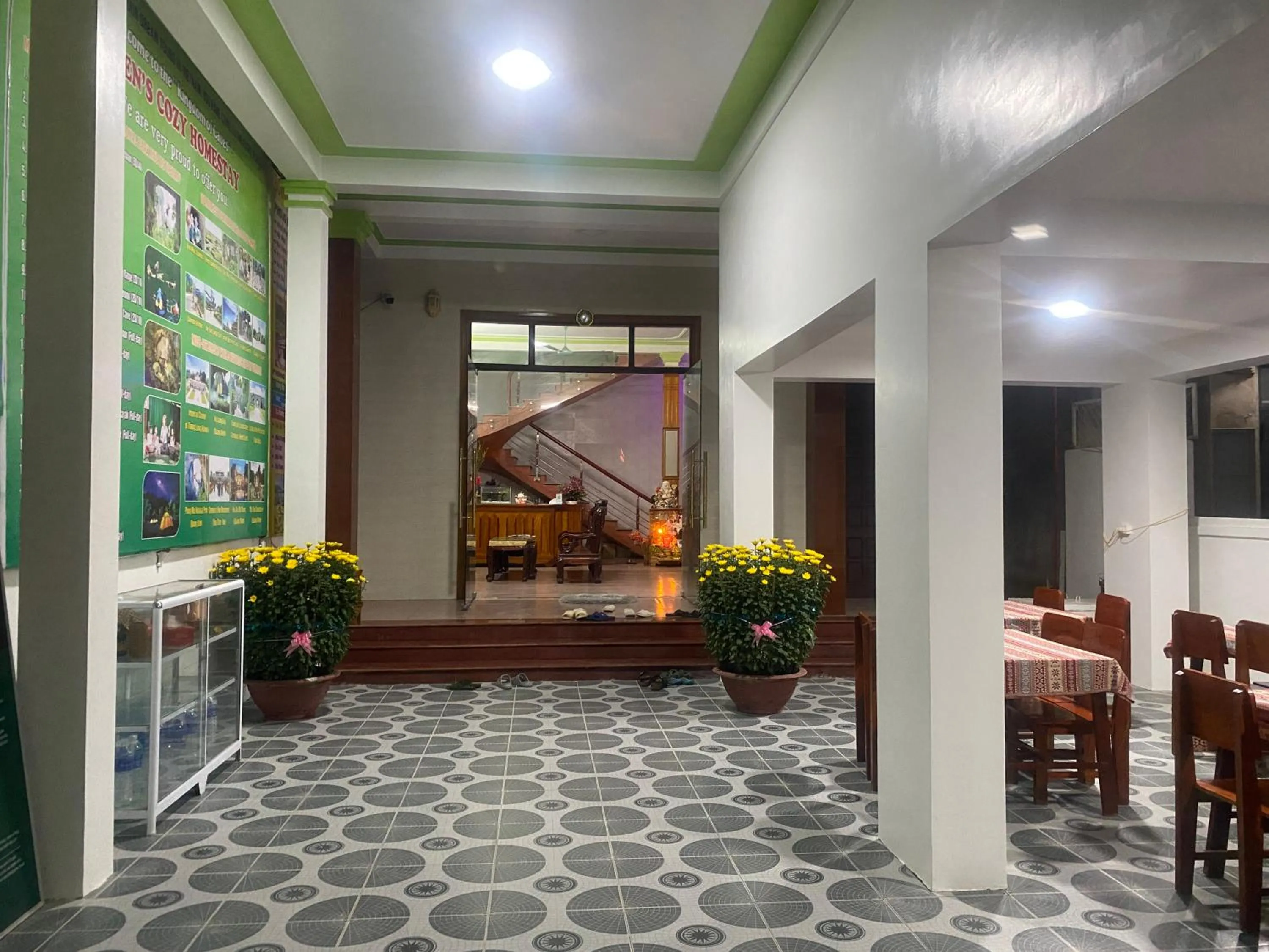 Living room in Phong Nha - Tien's Cozy Homestay