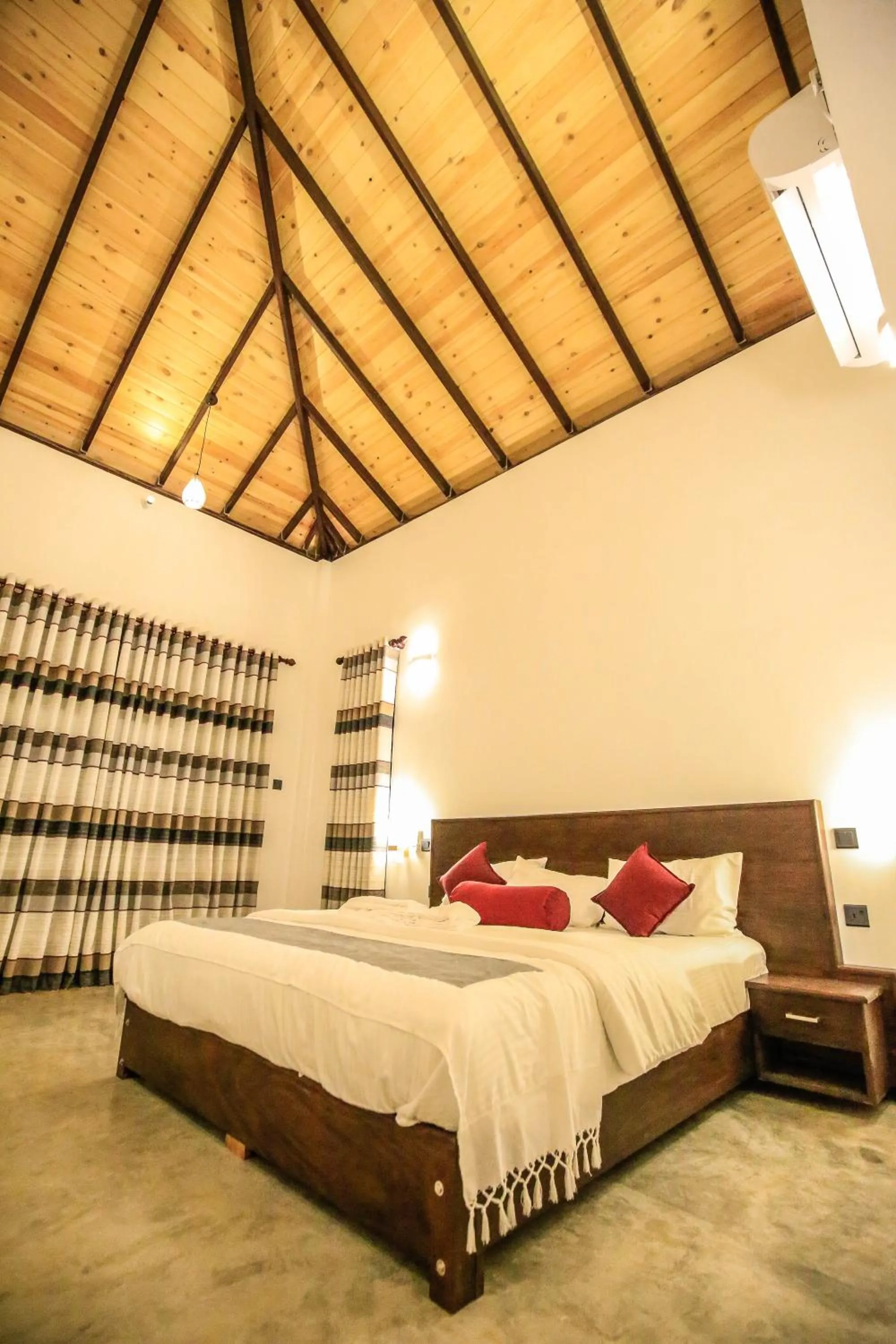 Spring, Bed in Amazing Villa